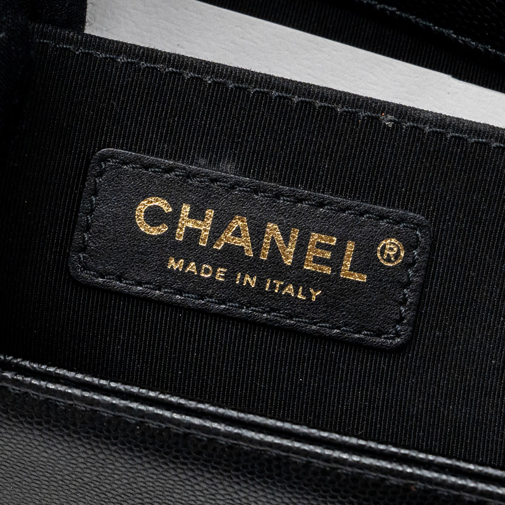 CHANEL MEDIUM CLASSIC BOY BAG CAVIAR BLACK GHW