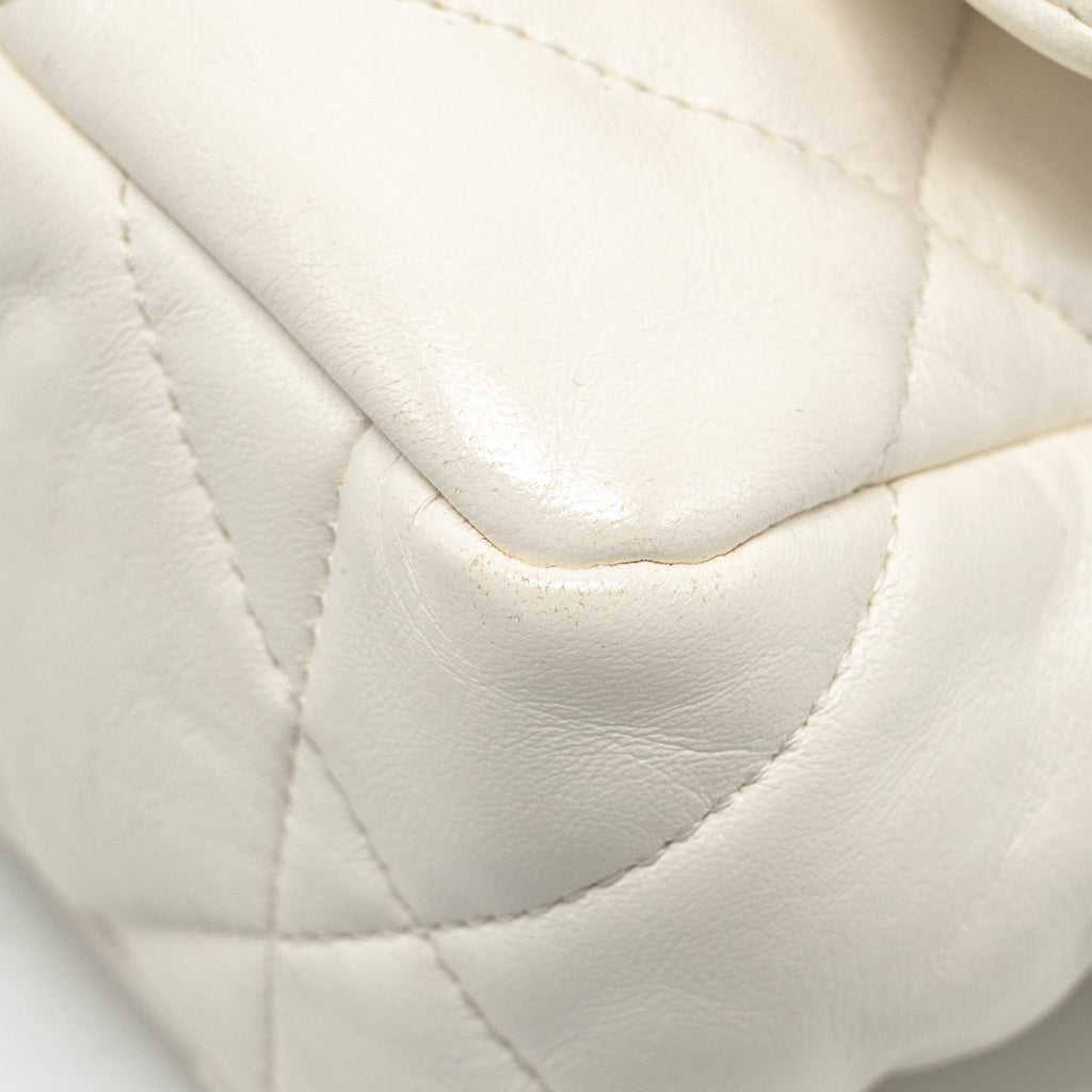 CHANEL SMALL 19 BAG LAMBSKIN WHITE MULTICOLOUR HARDWARE