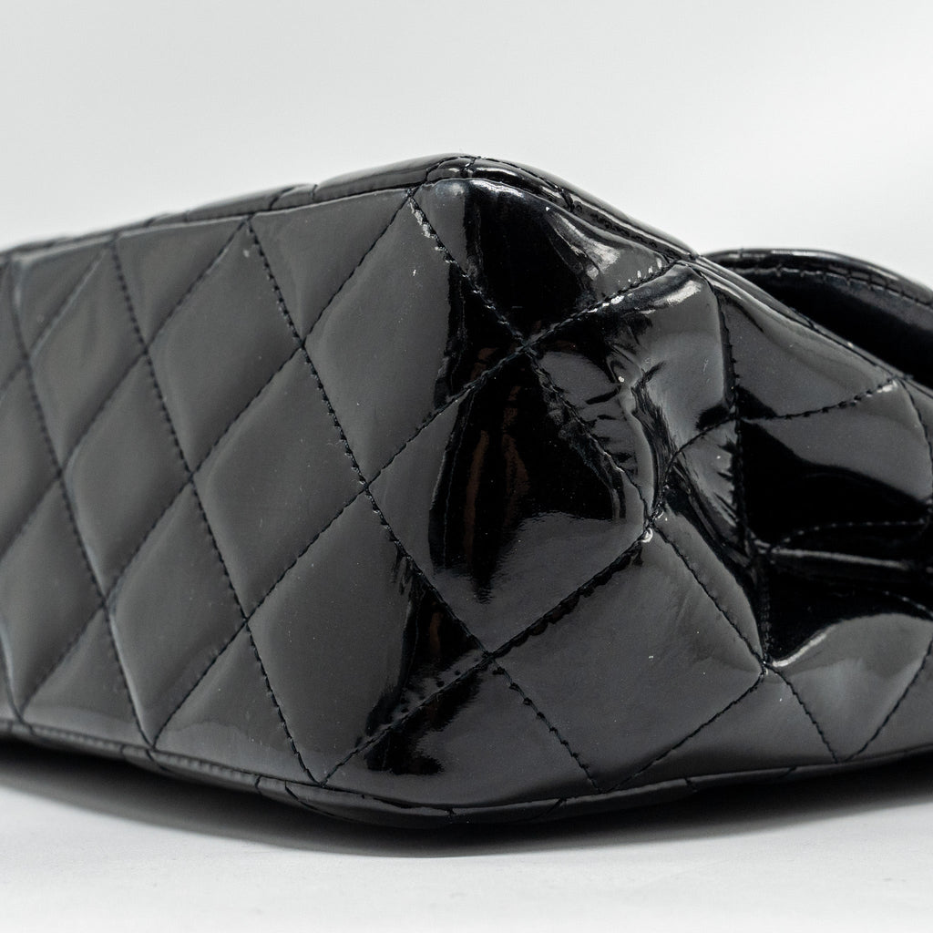 CHANEL JUMBO CLASSIC DOUBLE FLAP BAG PATENT BLACK SHW