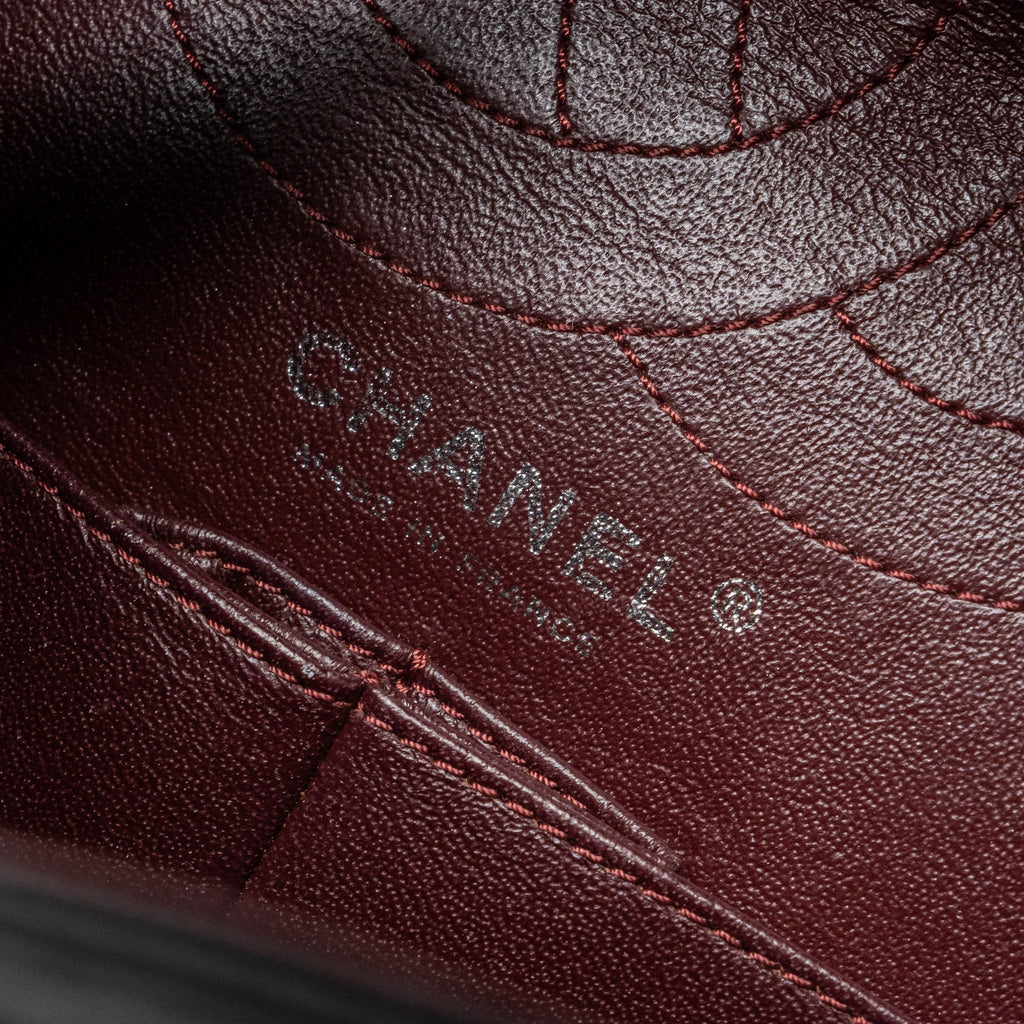 CHANEL LARGE 2.55 226 REISSUE DOUBLE FLAP BAG AGED CALFSKIN BLACK RUTHENIUM HARDWARE