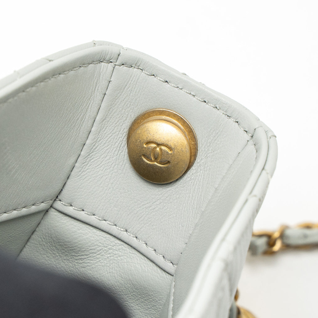 CHANEL PEARL CRUSH HOBO BAG LAMBSKIN LIGHT GREY BRUSHED GHW (MICROCHIP)