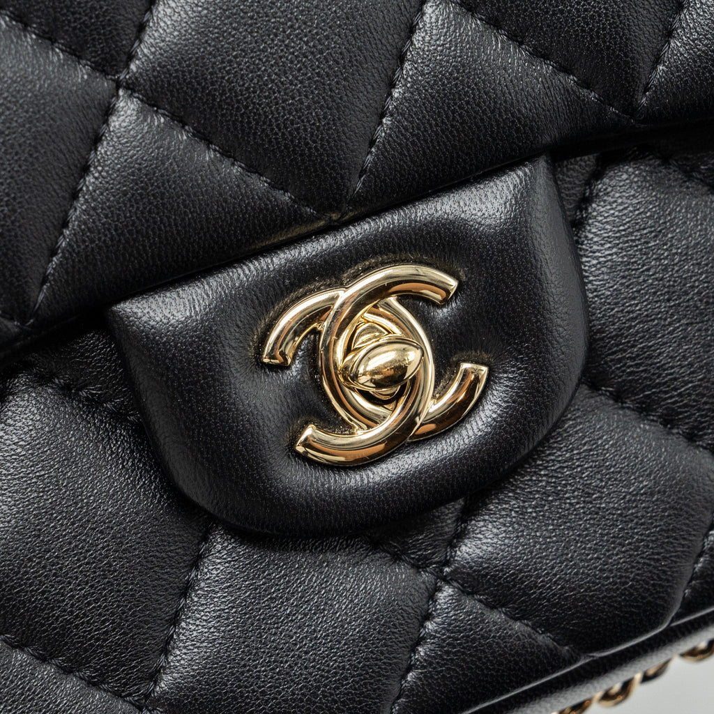 CHANEL QUILTED FLAP BAG WITH PEARL CHAIN LAMBSKIN BLACK LGHW