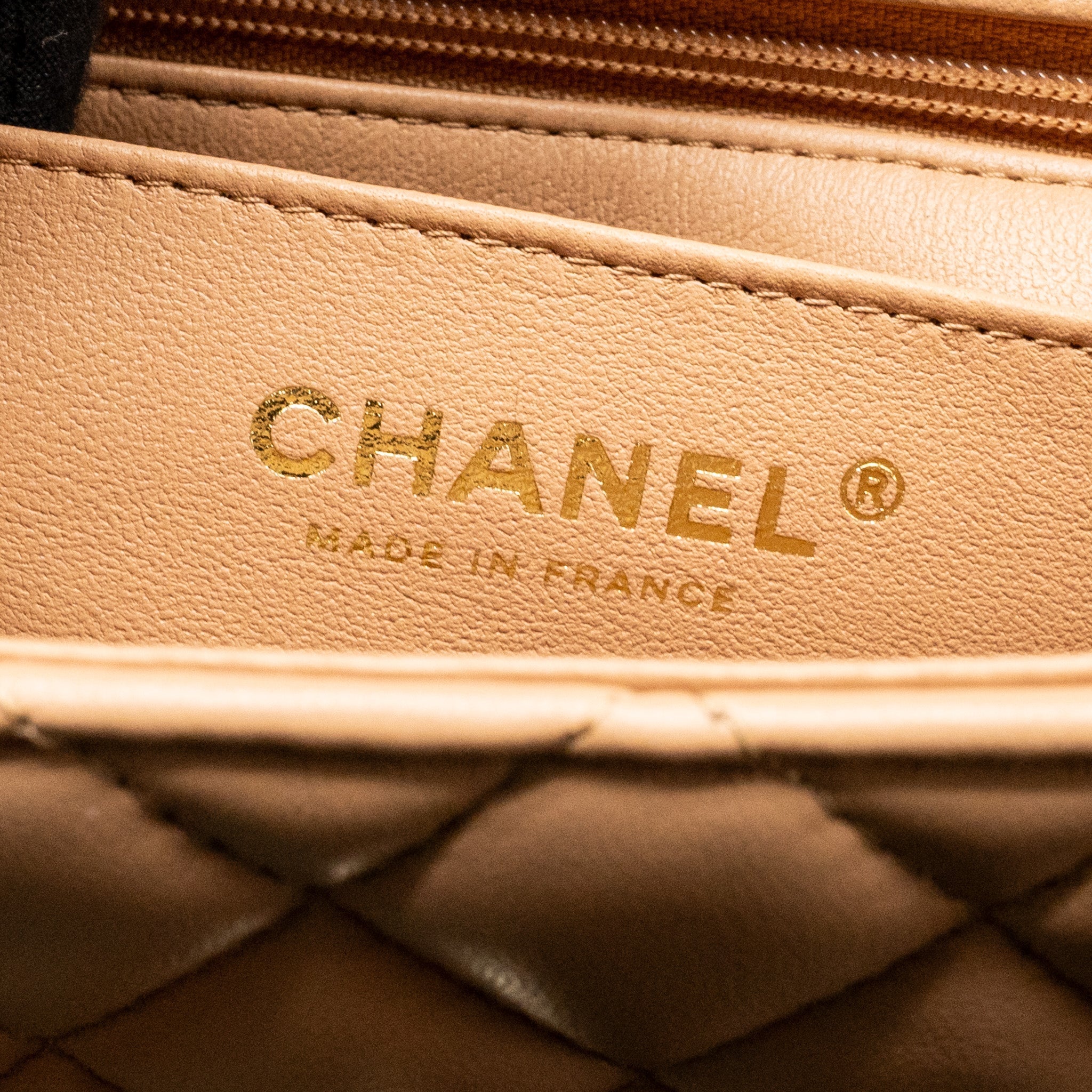 CHANEL TOP HANDLE MINI RECTANGULAR LAMBSKIN BEIGE LGHW (MICROCHIP)