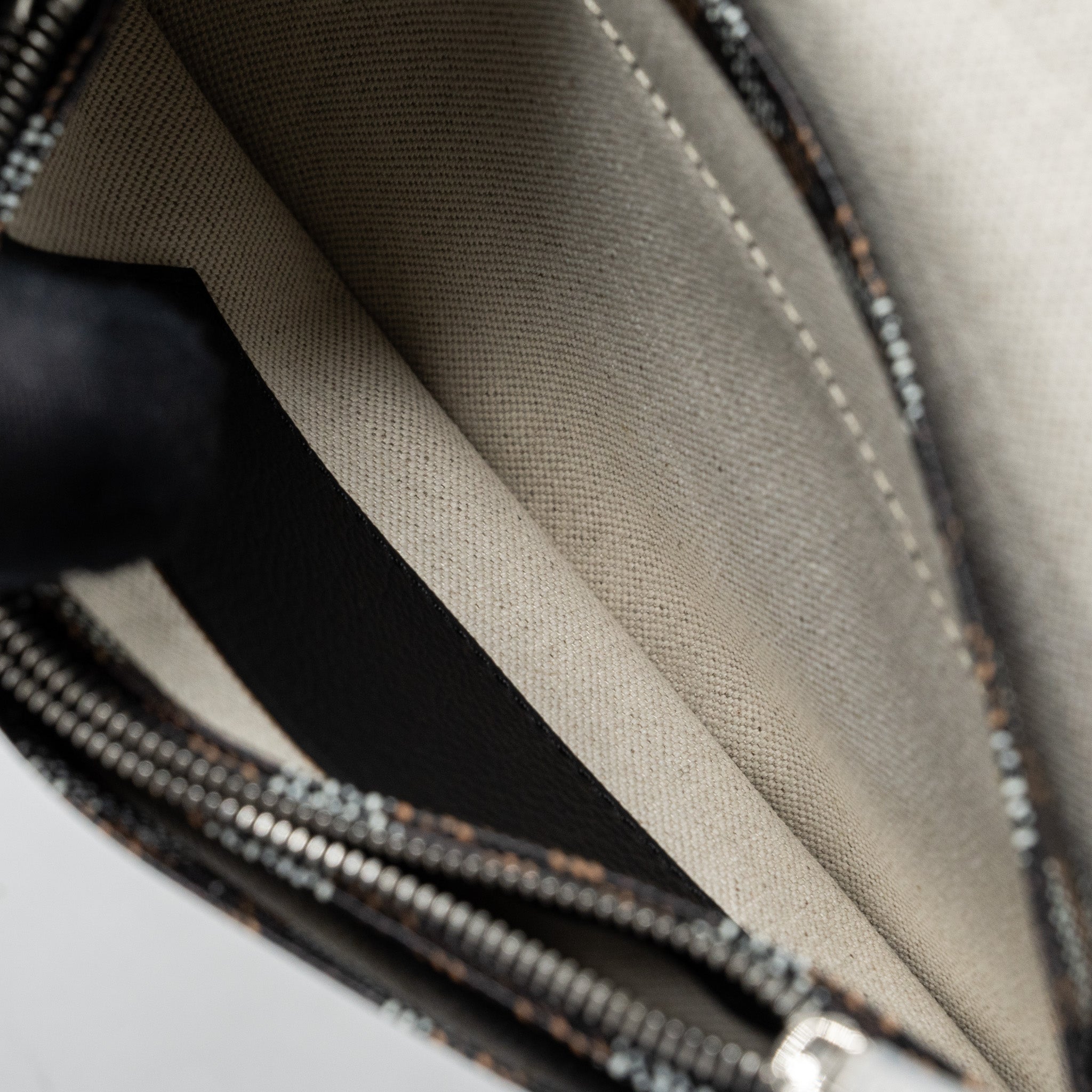 GOYARD PLUMET POCHETTE CANVAS/ LEATHER BLACK SHW