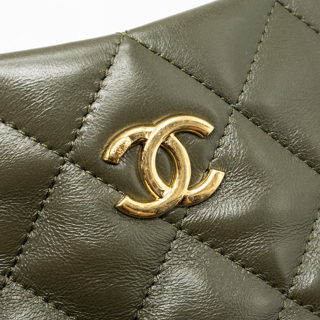 CHANEL 22K HOBO BAG LAMBSKIN GREEN GHW (MICROCHIP)
