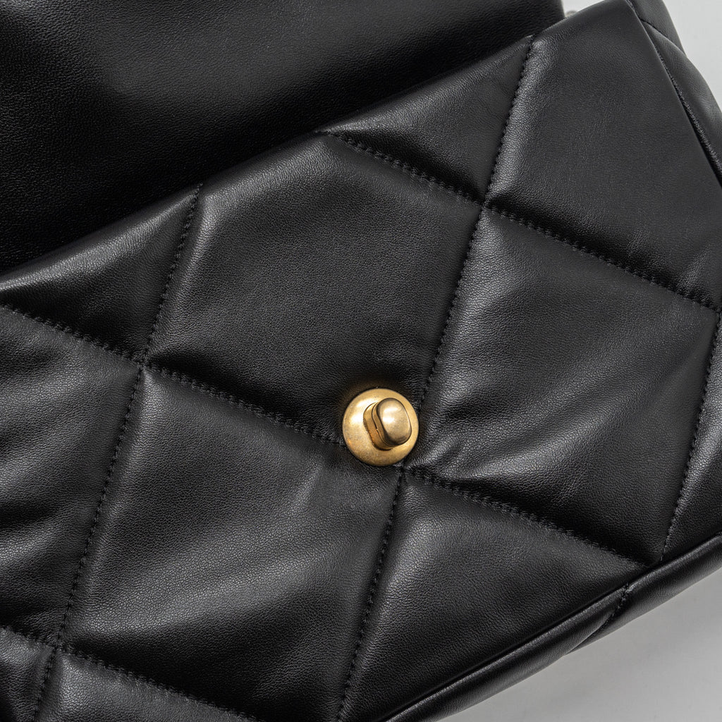 CHANEL SMALL 19 BAG LAMBSKIN BLACK MULTICOLOUR HARDWARE (MICROCHIP)