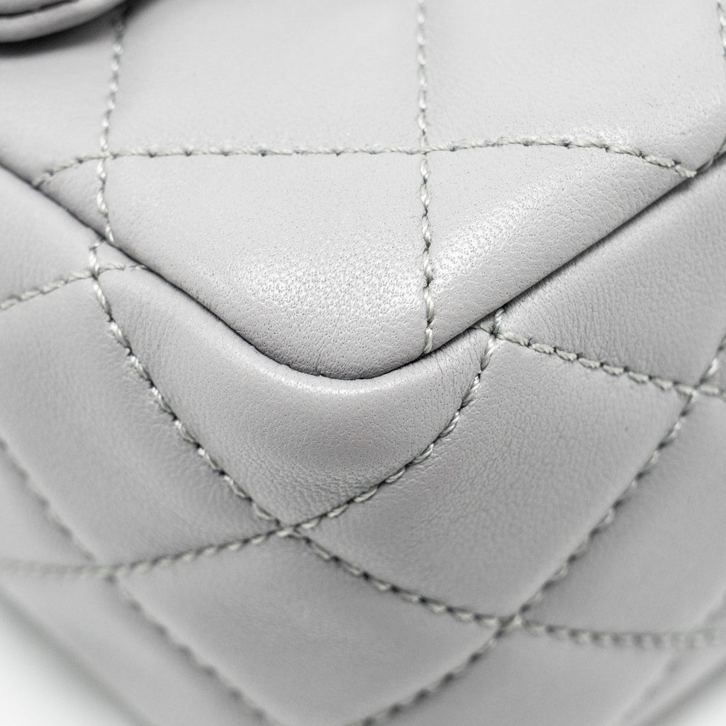 CHANEL PEARL CRUSH MINI SQUARE FLAP BAG LAMBSKIN LIGHT GREY GHW (MICROCHIP)