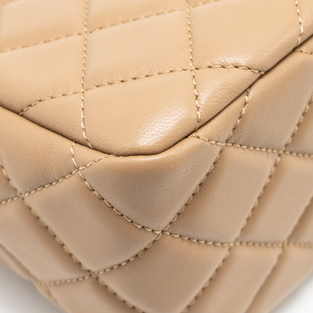 CHANEL PEARL CRUSH HOBO BAG LAMBSKIN BEIGE GHW (MICROCHIP)