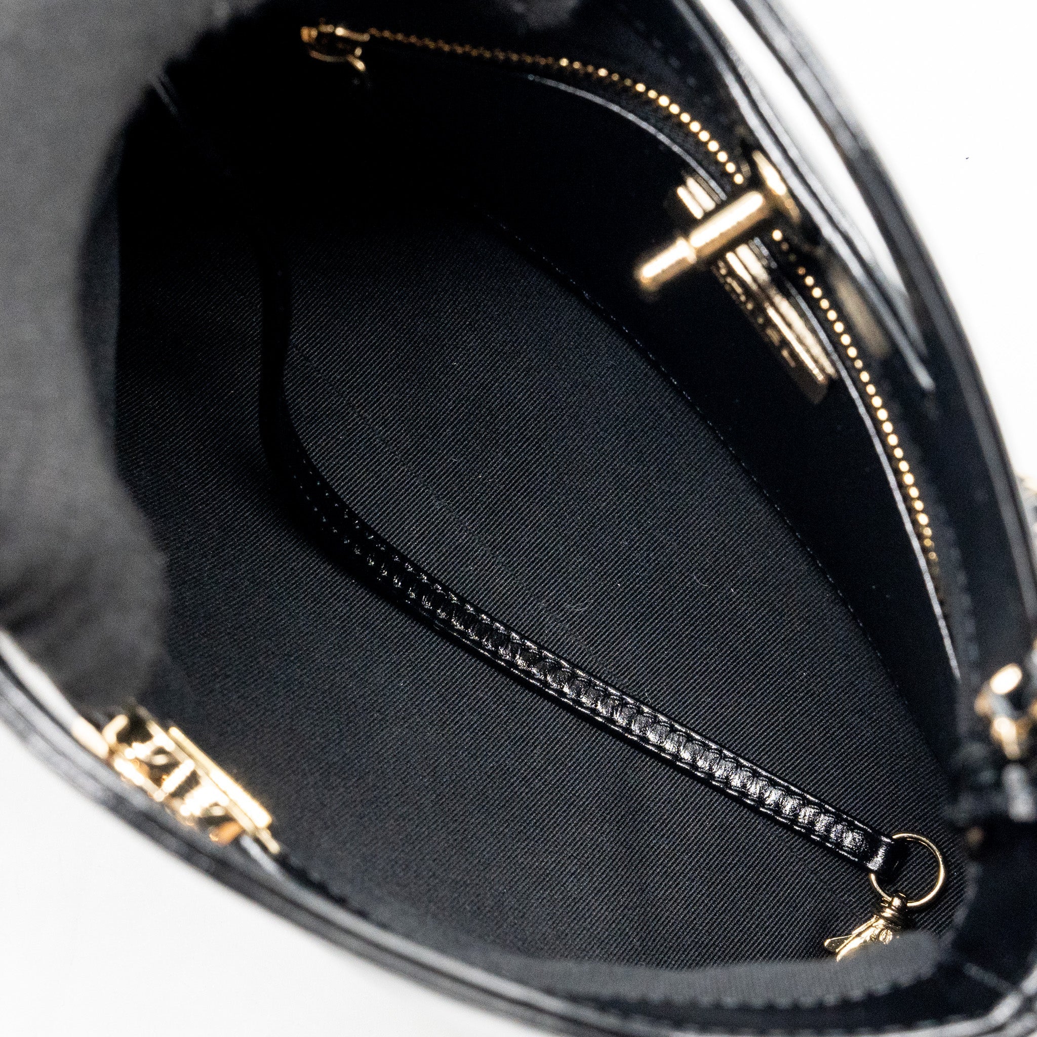 CHANEL 24C MINI 31 BAG SHINY CALFSKIN BLACK LGHW (MICROCHIP)