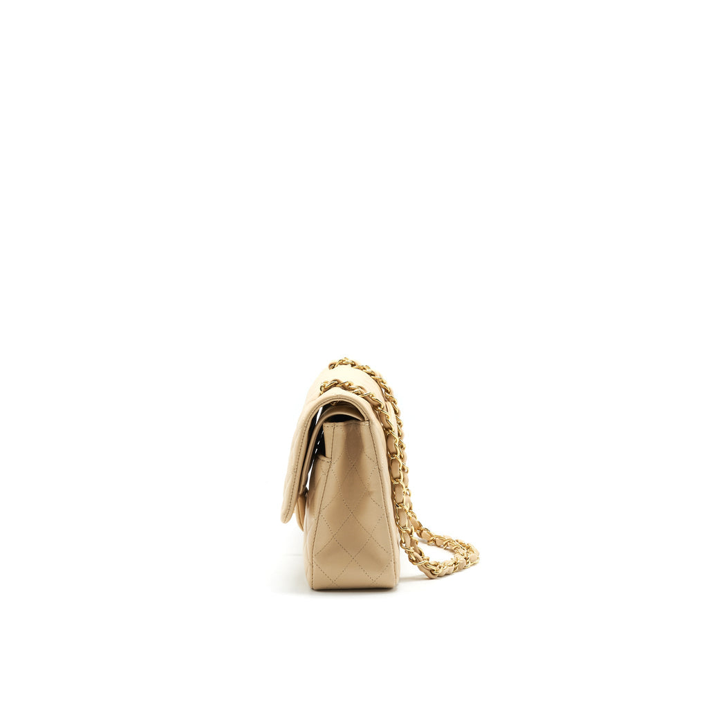 CHANEL MEDIUM CLASSIC DOUBLE FLAP LAMBSKIN BEIGE WITH GHW