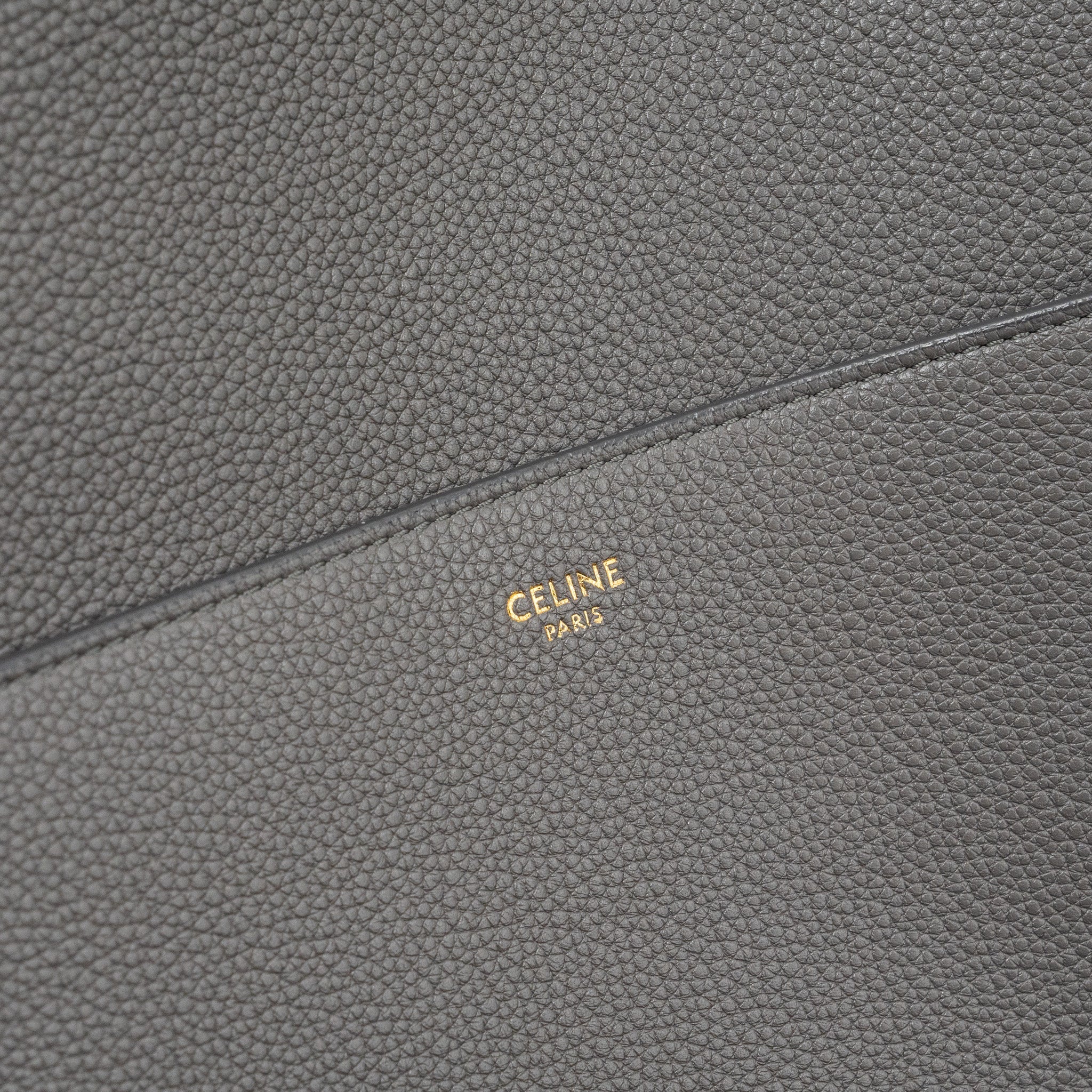 CELINE SANGLE BUCKET GRAINED CALFSKIN GREY GHW