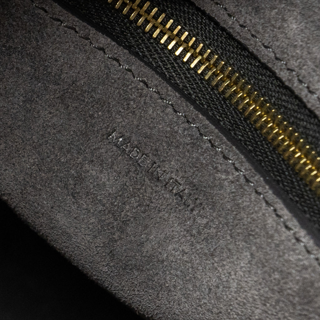 CELINE SANGLE BUCKET GRAINED CALFSKIN GREY GHW