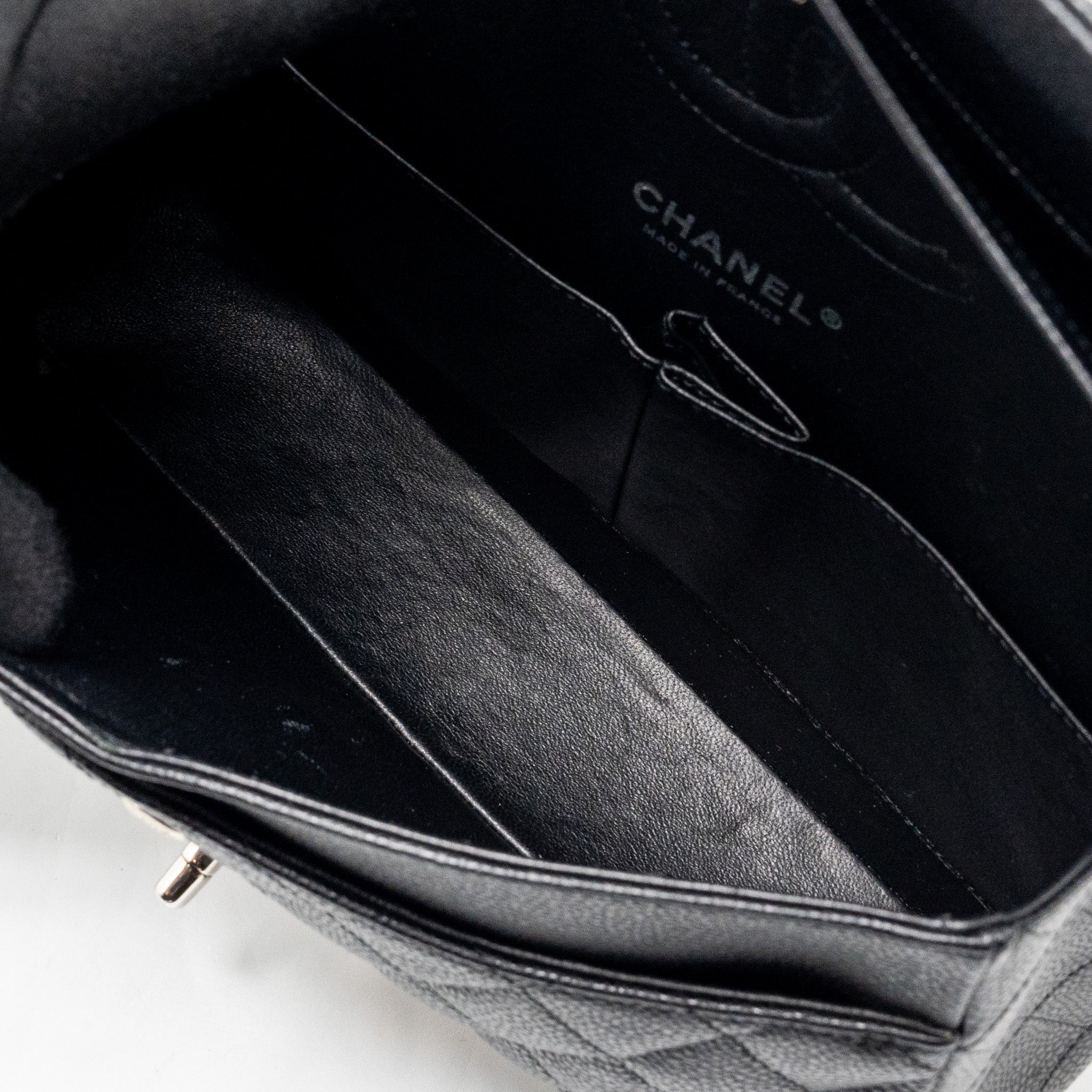 CHANEL MEDIUM CLASSIC DOUBLE FLAP BAG CAVIAR BLACK SHW