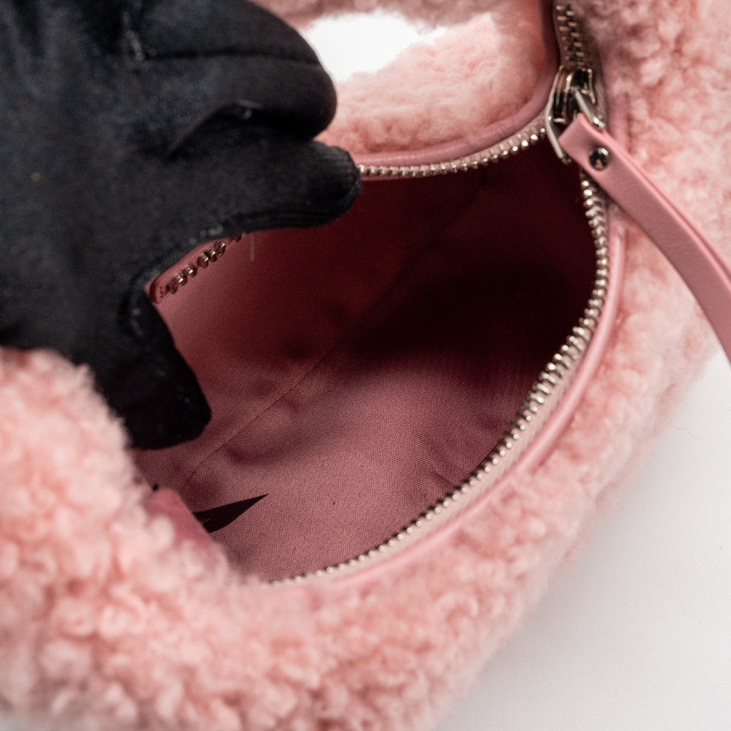MIU MIU WANDER MATELASSÉ MINI HOBO BAG SHEARLING LIGHT PINK SHW