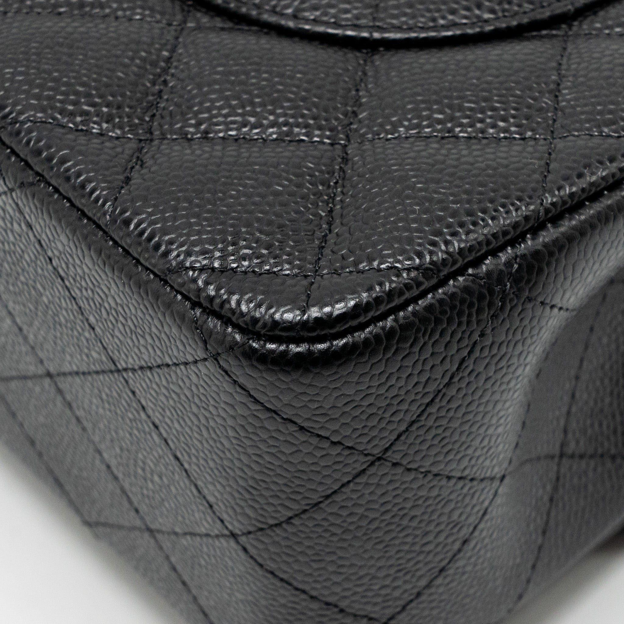 CHANEL JUMBO CLASSIC DOUBLE FLAP BAG CAVIAR BLACK GHW