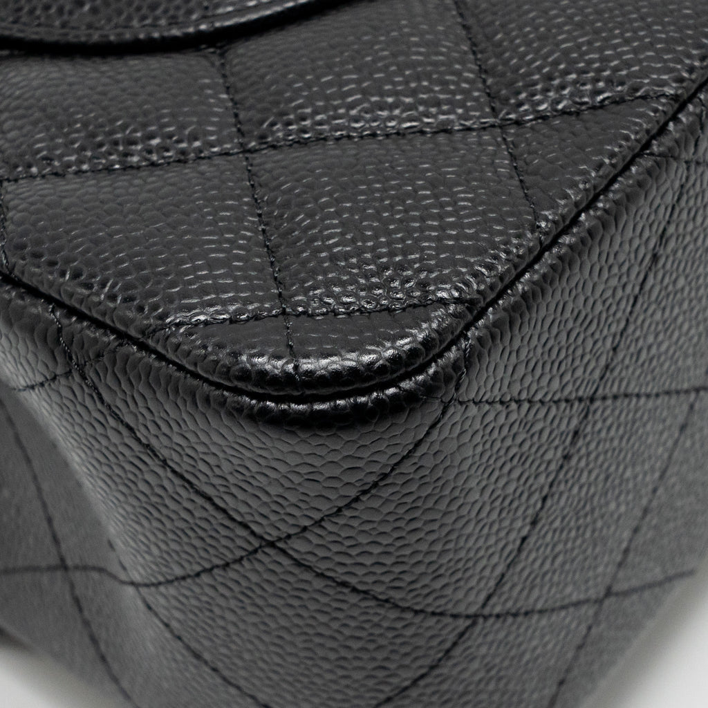 CHANEL JUMBO CLASSIC DOUBLE FLAP BAG CAVIAR BLACK GHW