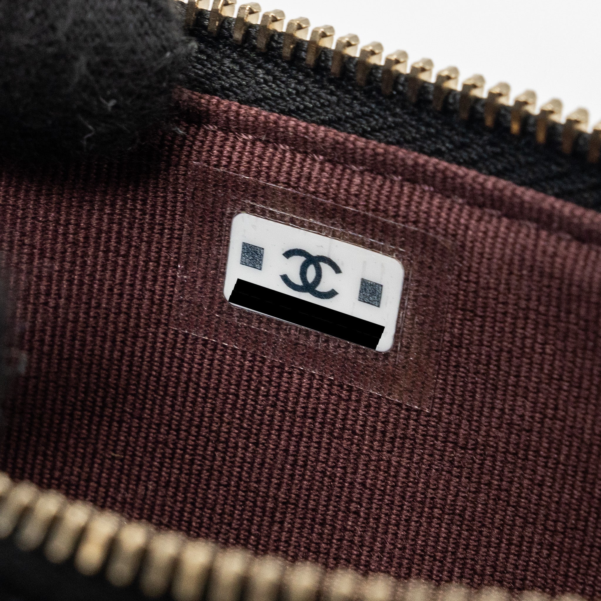 CHANEL FLAP WITH ZIP CARD HOLDER CAVIAR BLACK GHW (MICROCHIP)