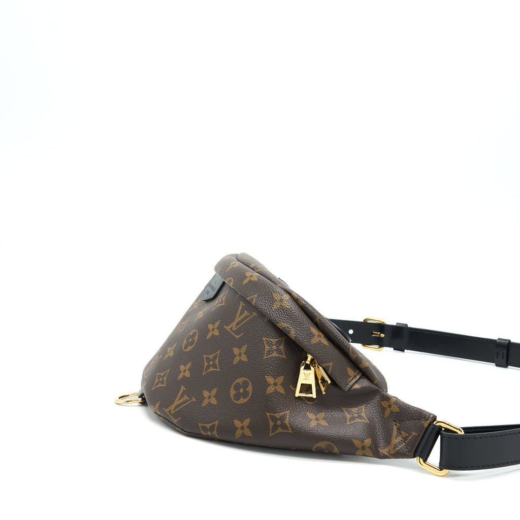 LOUIS VUITTON MY LV WORLD TOUR BUMBAG MONOGRAM CANVAS/ BLACK