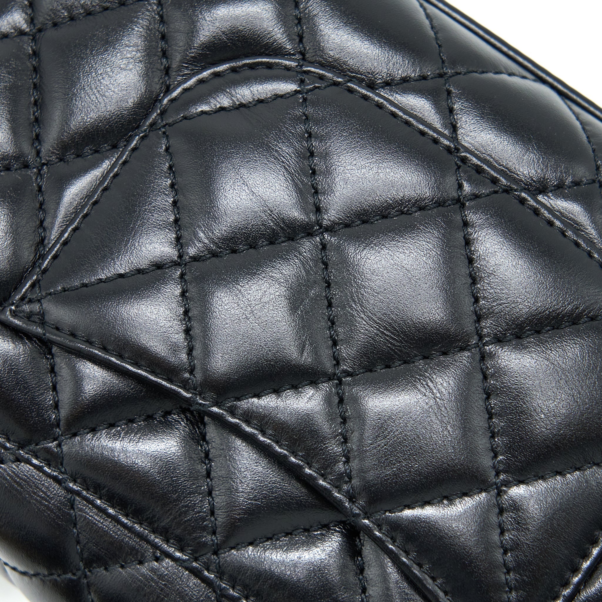 CHANEL 22A MINI COCO HANDLE WITH DETAILED LETTER HANDLE CALFSKIN BLACK BRUSHED GHW (MICROCHIP)