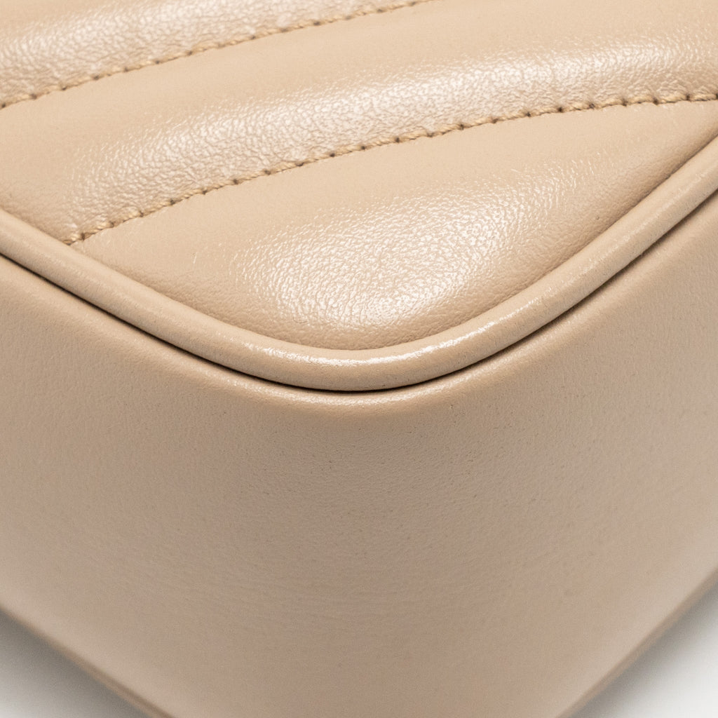 SAINT LAURENT/YSL LOU CAMERA BAG CALFSKIN BEIGE GHW