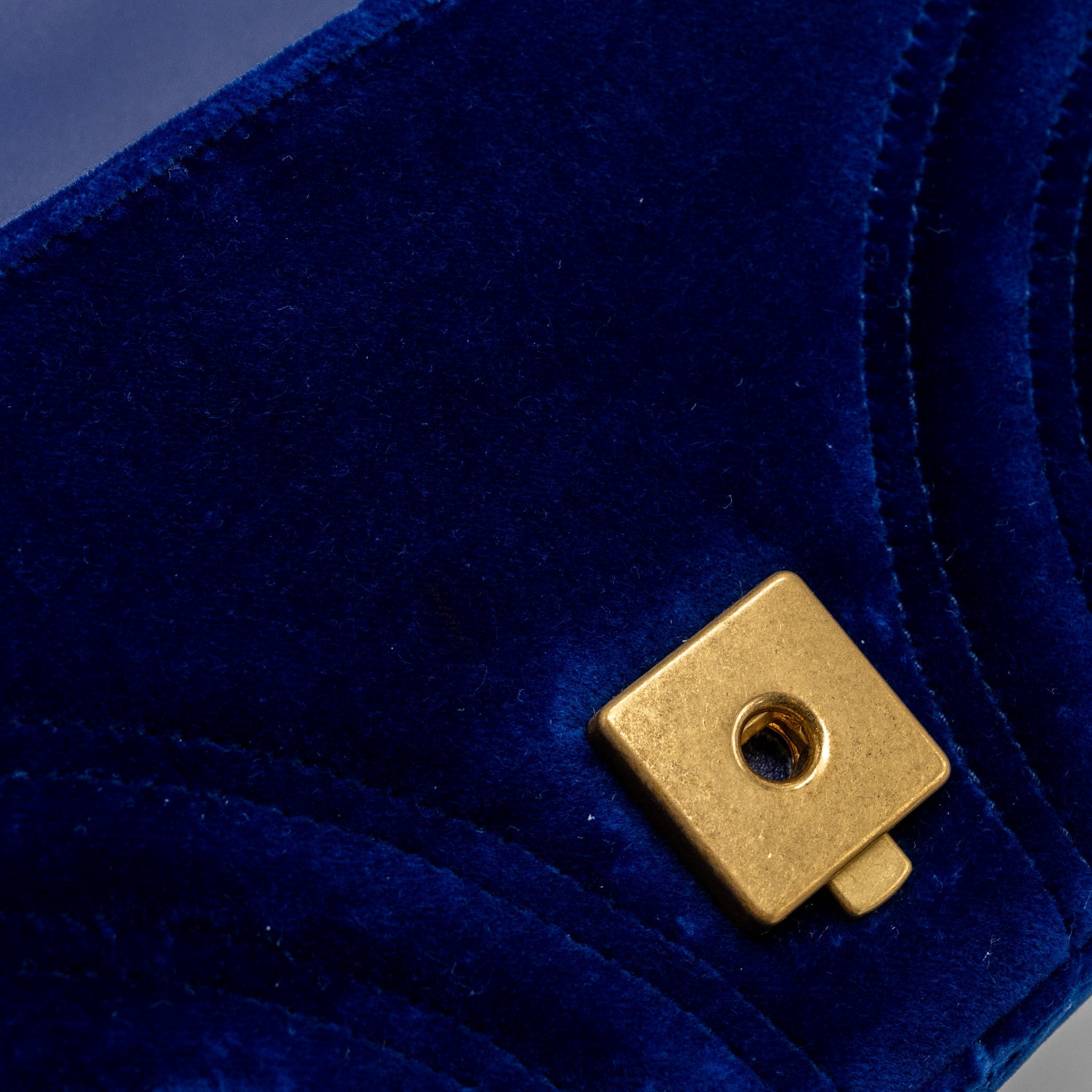 GUCCI SMALL GG MARMONT BAG VELVET BLUE GHW