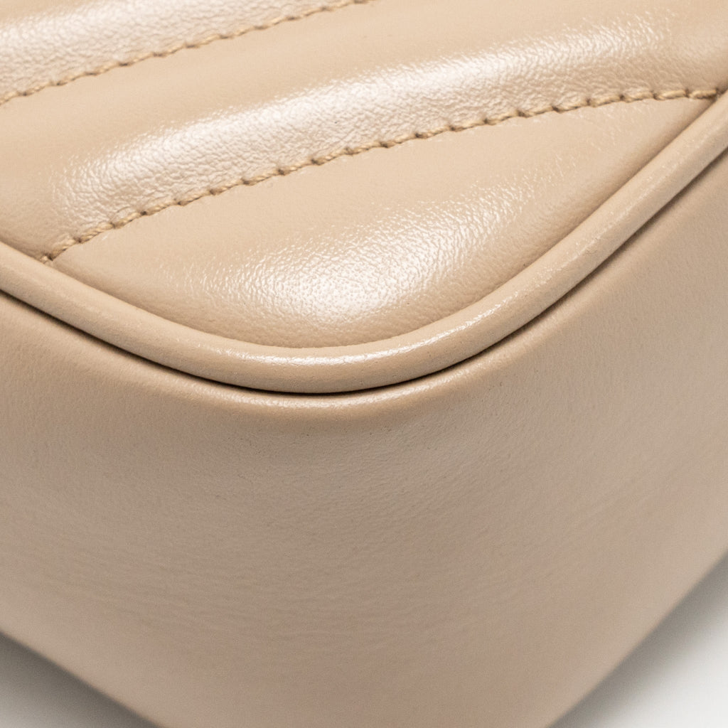 SAINT LAURENT/YSL LOU CAMERA BAG CALFSKIN BEIGE GHW
