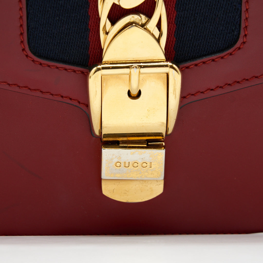GUCCI SMALL SYLVIE SHOULDER BAG RED GHW
