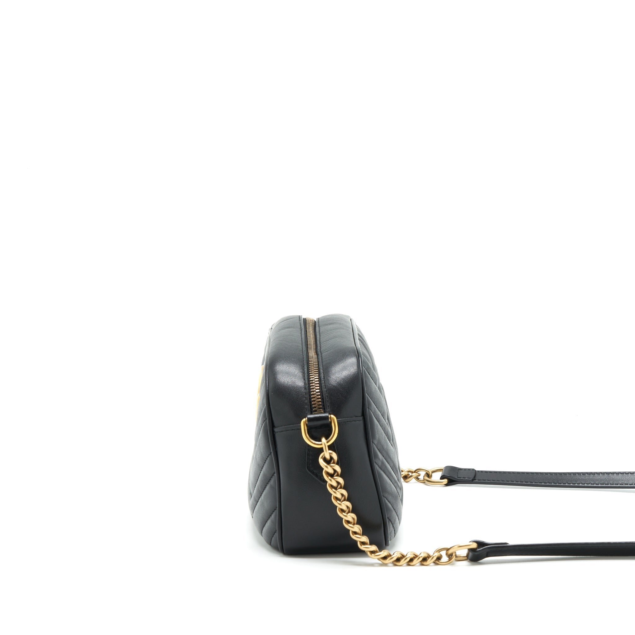 GUCCI GG MARMONT SMALL MATELASSE SHOULDER BAG BLACK GHW