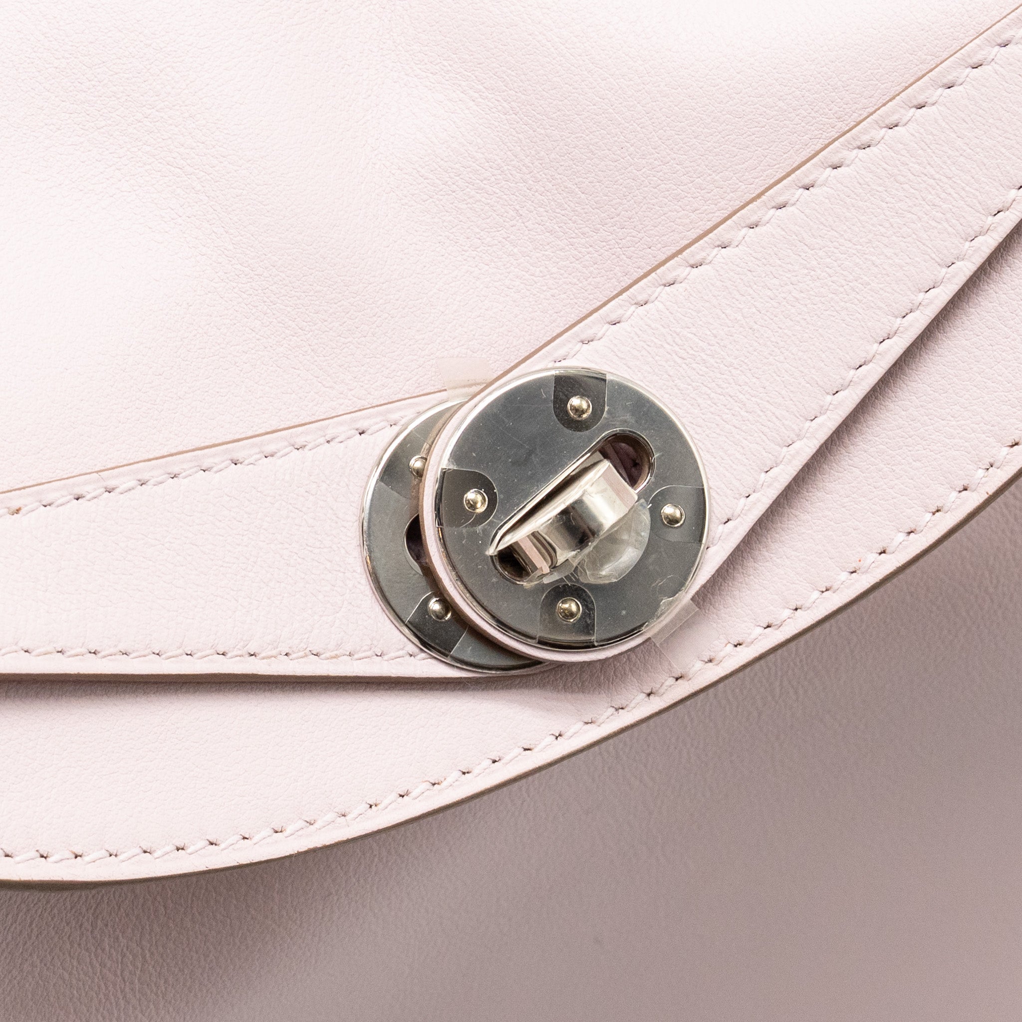 HERMES LINDY 26 SWIFT MAUVE PALE / GOLD SHW