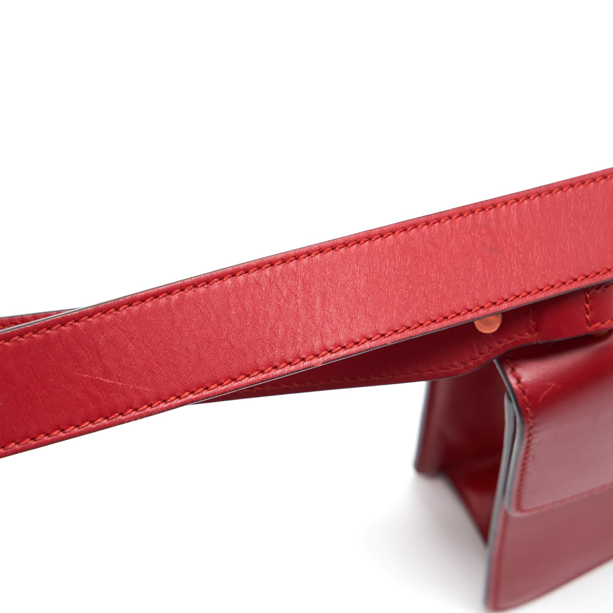 GUCCI SMALL SYLVIE SHOULDER BAG RED GHW