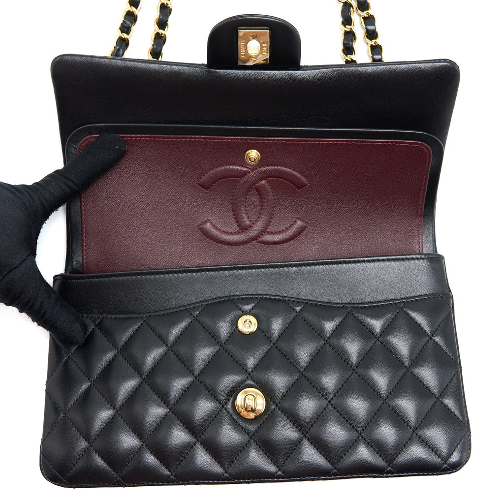 CHANEL MEDIUM CLASSIC DOUBLE FLAP BAG LAMBSKIN BLACK GHW