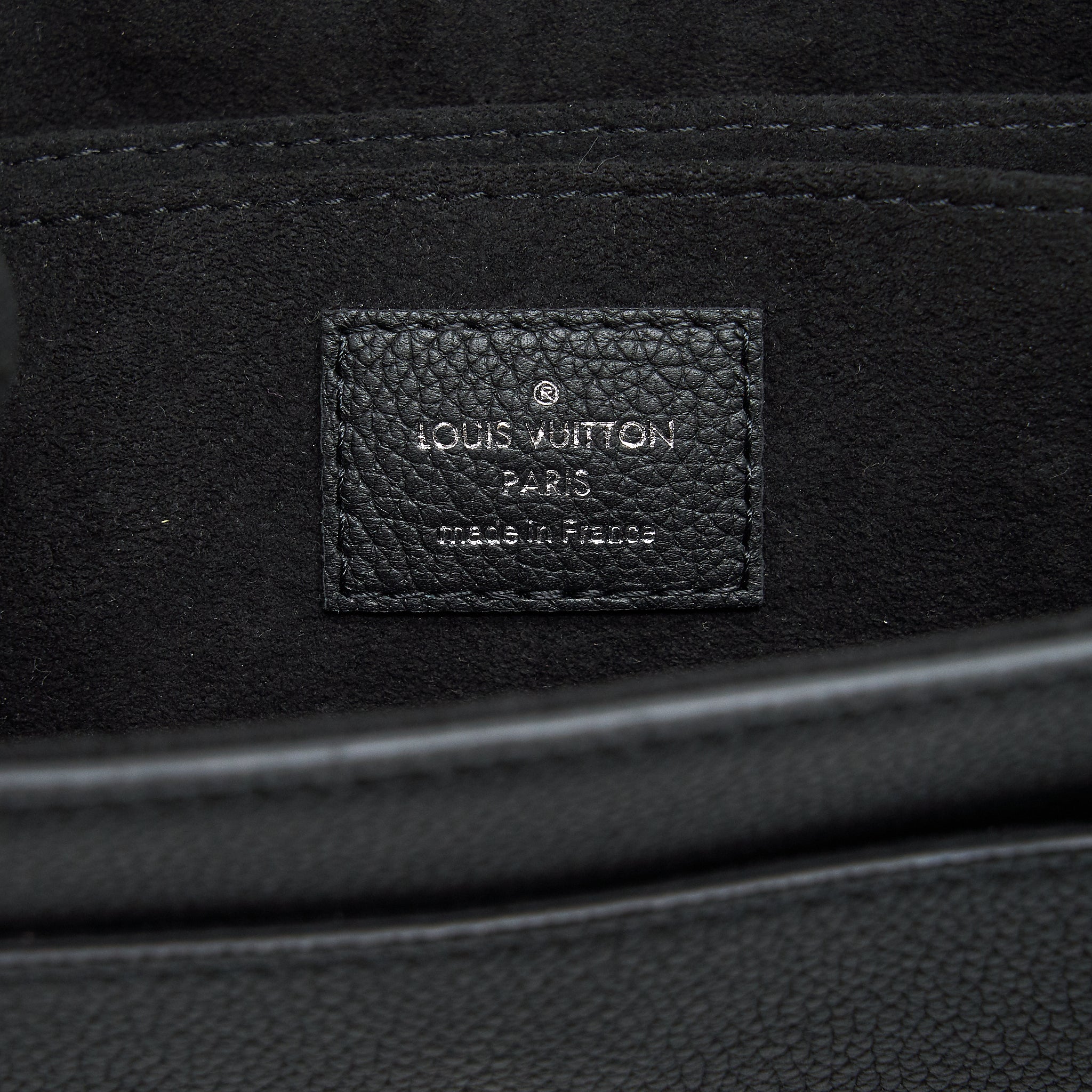LOUIS VUITTON LOCKME BAG BLACK SHW