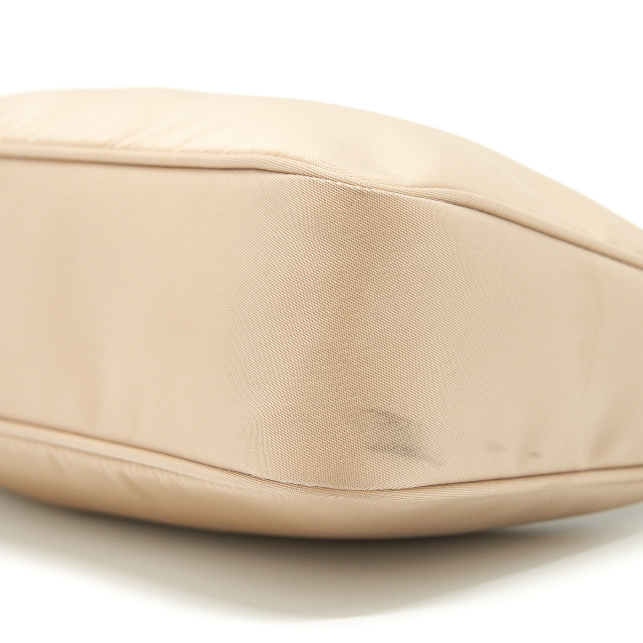 PRADA RE-NYLON RE-EDITION 2000 MINI BAG BEIGE SHW