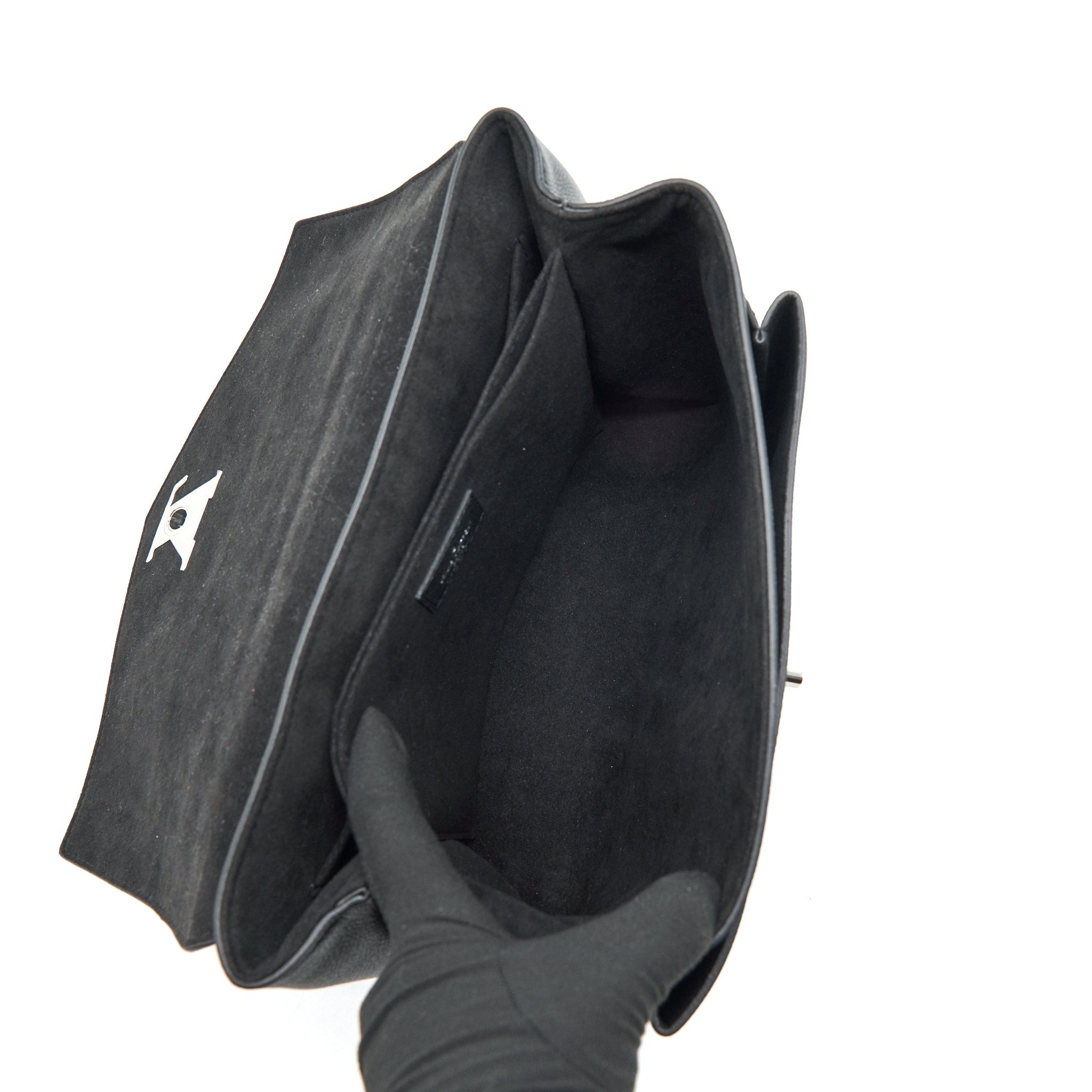 LOUIS VUITTON LOCKME BAG BLACK SHW