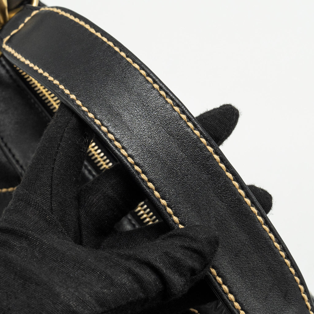 CHANEL VINTAGE QUILTED ZIP SHOULDER BAG CALFSKIN BLACK GHW