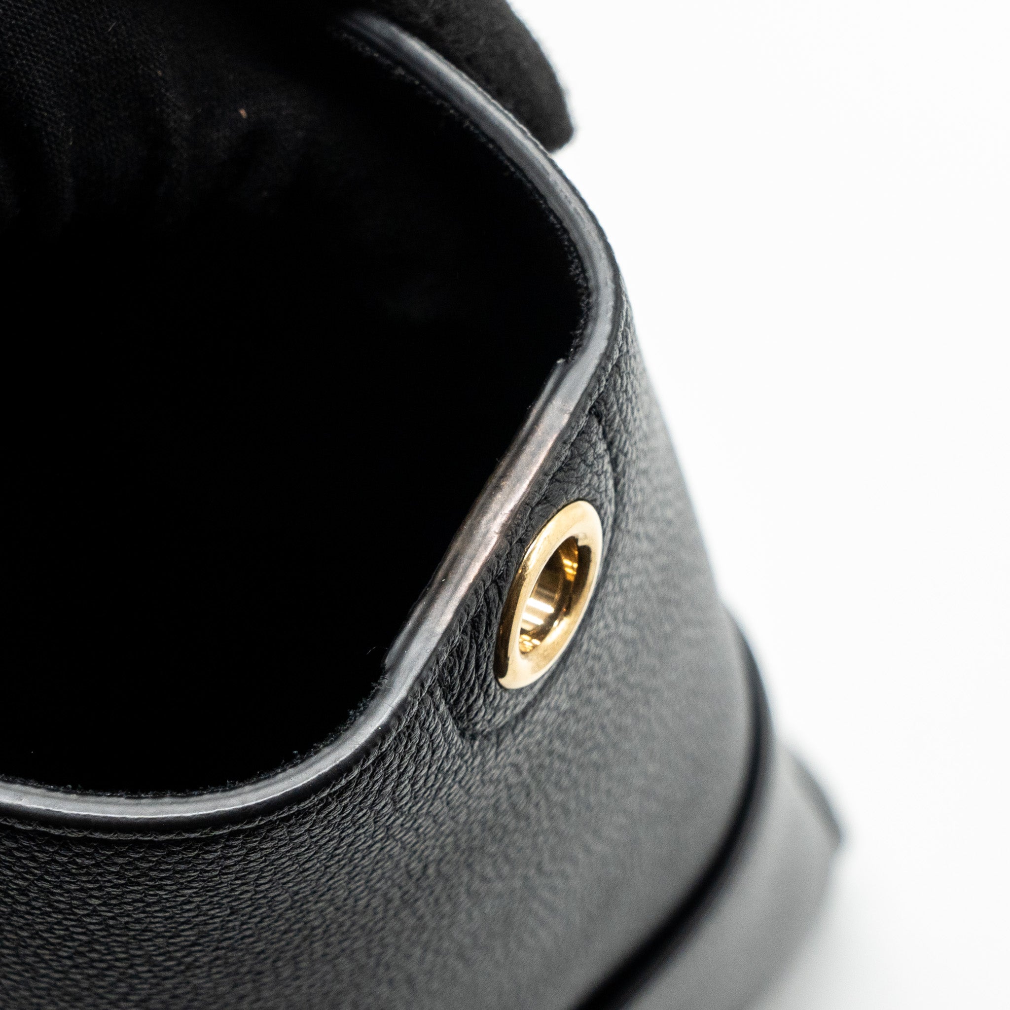 CELINE SANGLE BUCKET BAG GRAINED CALFSKIN BLACK GHW