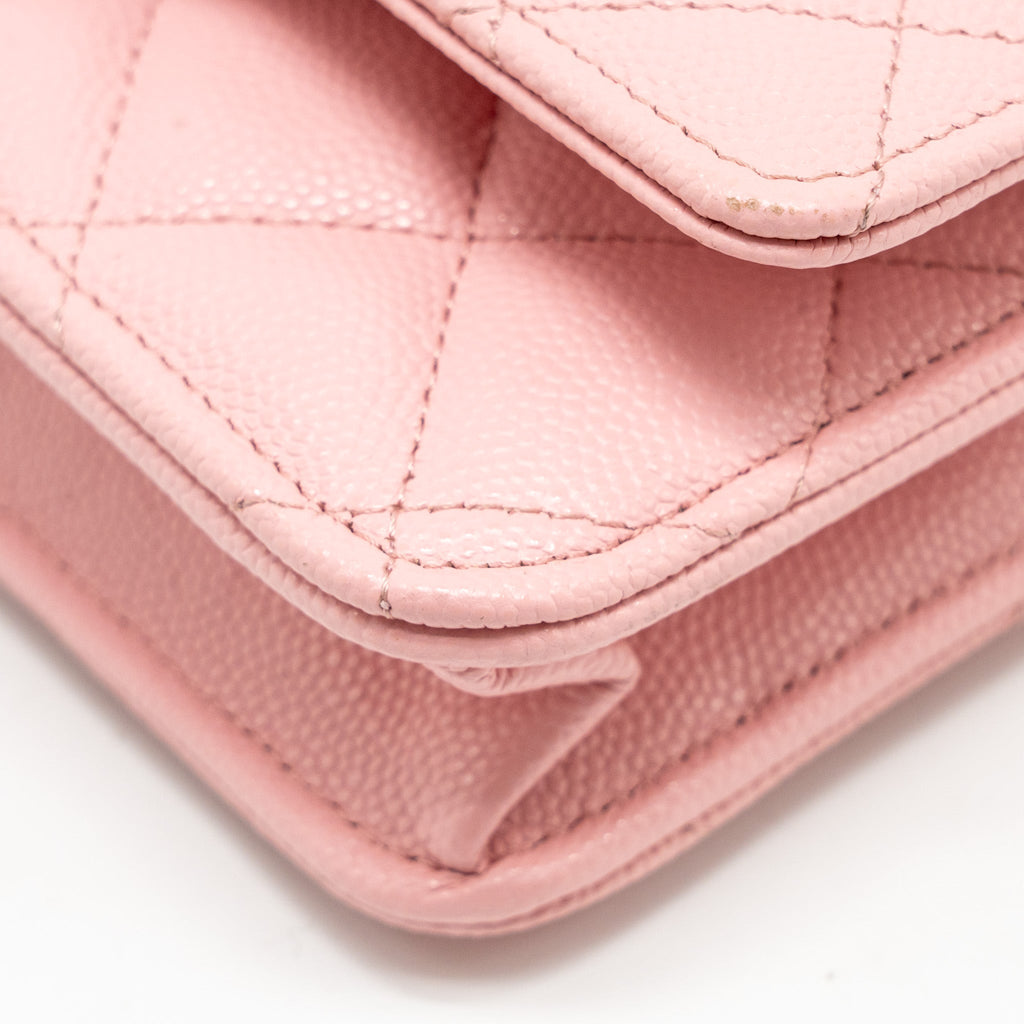 CHANEL CLASSIC WALLET ON CHAIN CAVIAR PINK LGHW (MICROCHIP)