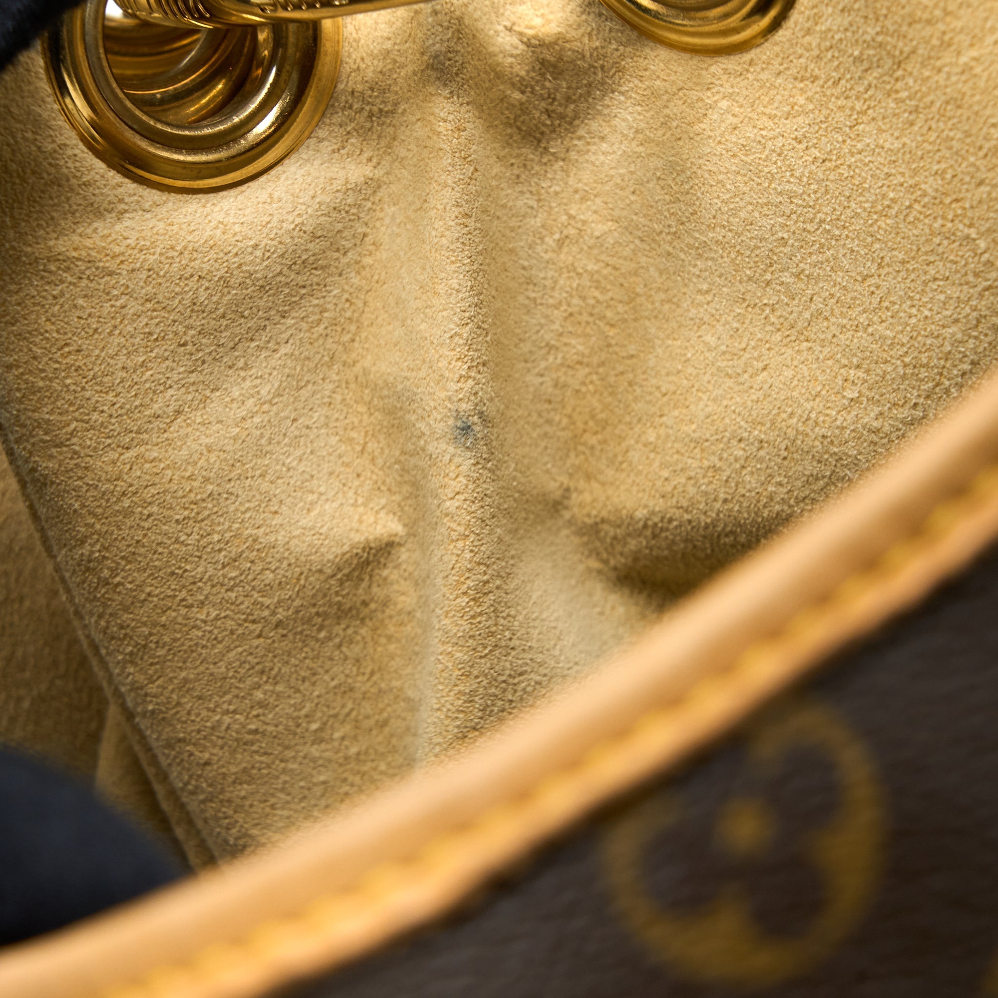 LOUIS VUITTON GALLIERA BAG MONOGRAM CANVAS GHW