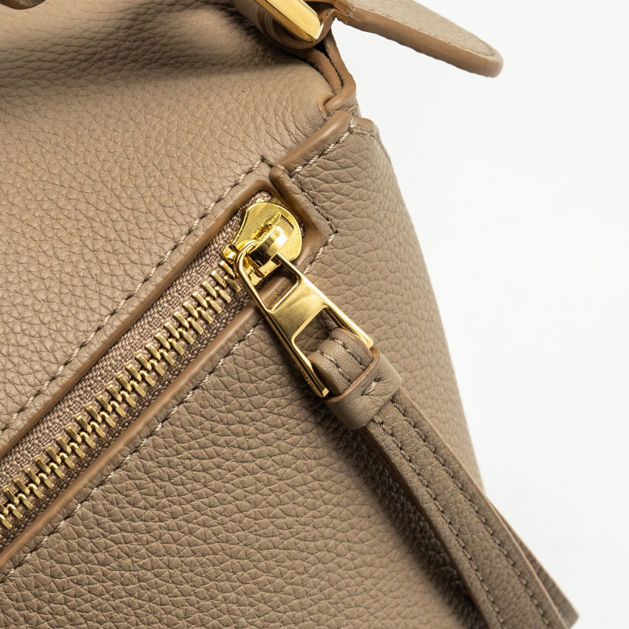 LOEWE SMALL PUZZLE BAG GRAINED CALFSKIN SAND GHW