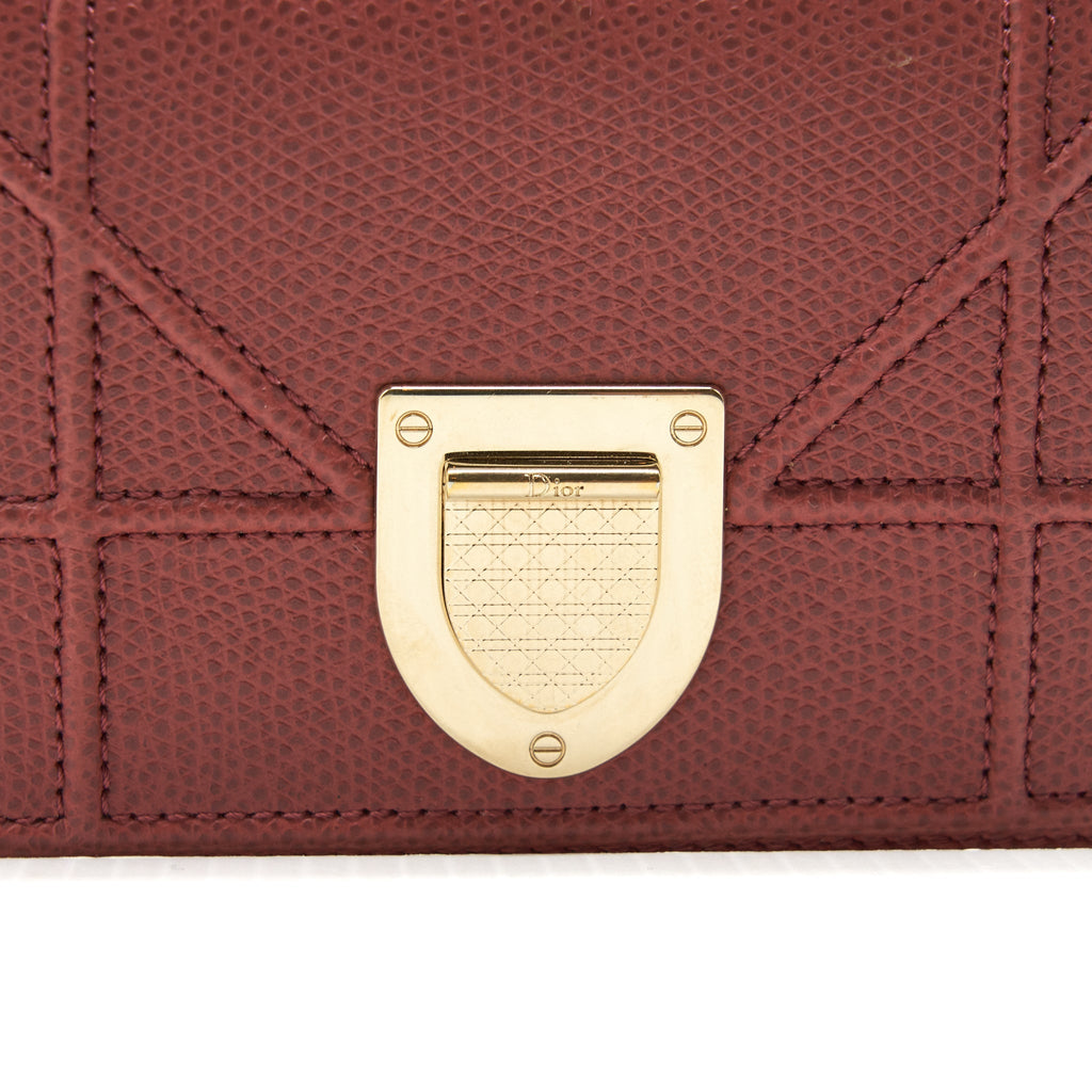 DIOR DIORAMA SMALL WALLET DARK PINK LGHW