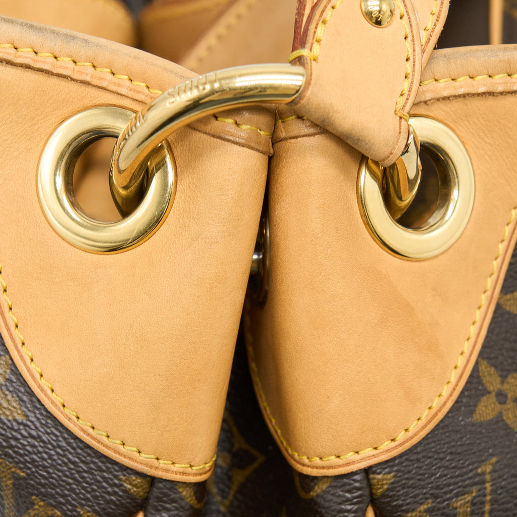 LOUIS VUITTON GALLIERA BAG MONOGRAM CANVAS GHW