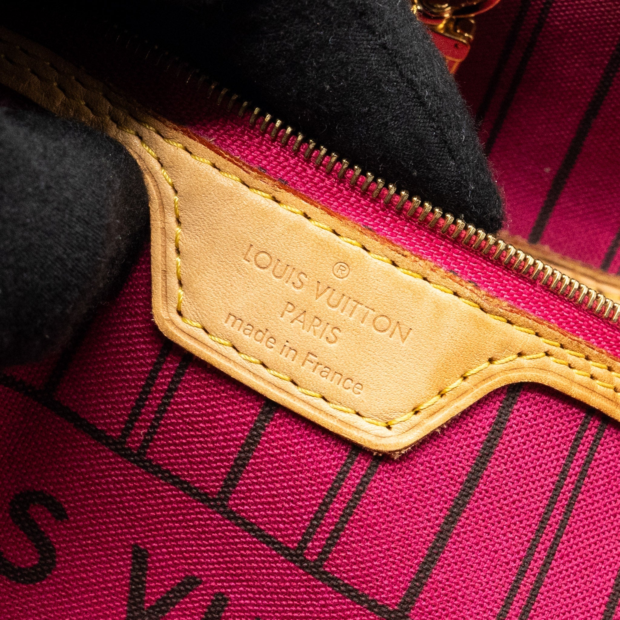 LOUIS VUITTON NEVERFULL MM MONOGRAM CANVAS GHW