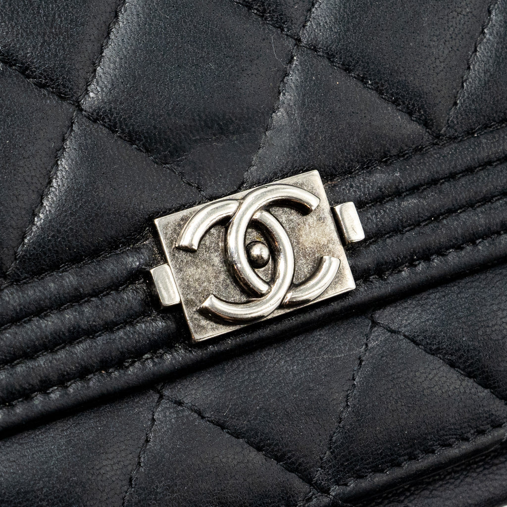 CHANEL BOY WALLET ON CHAIN LAMBSKIN BLACK RUTHENIUM HARDWARE