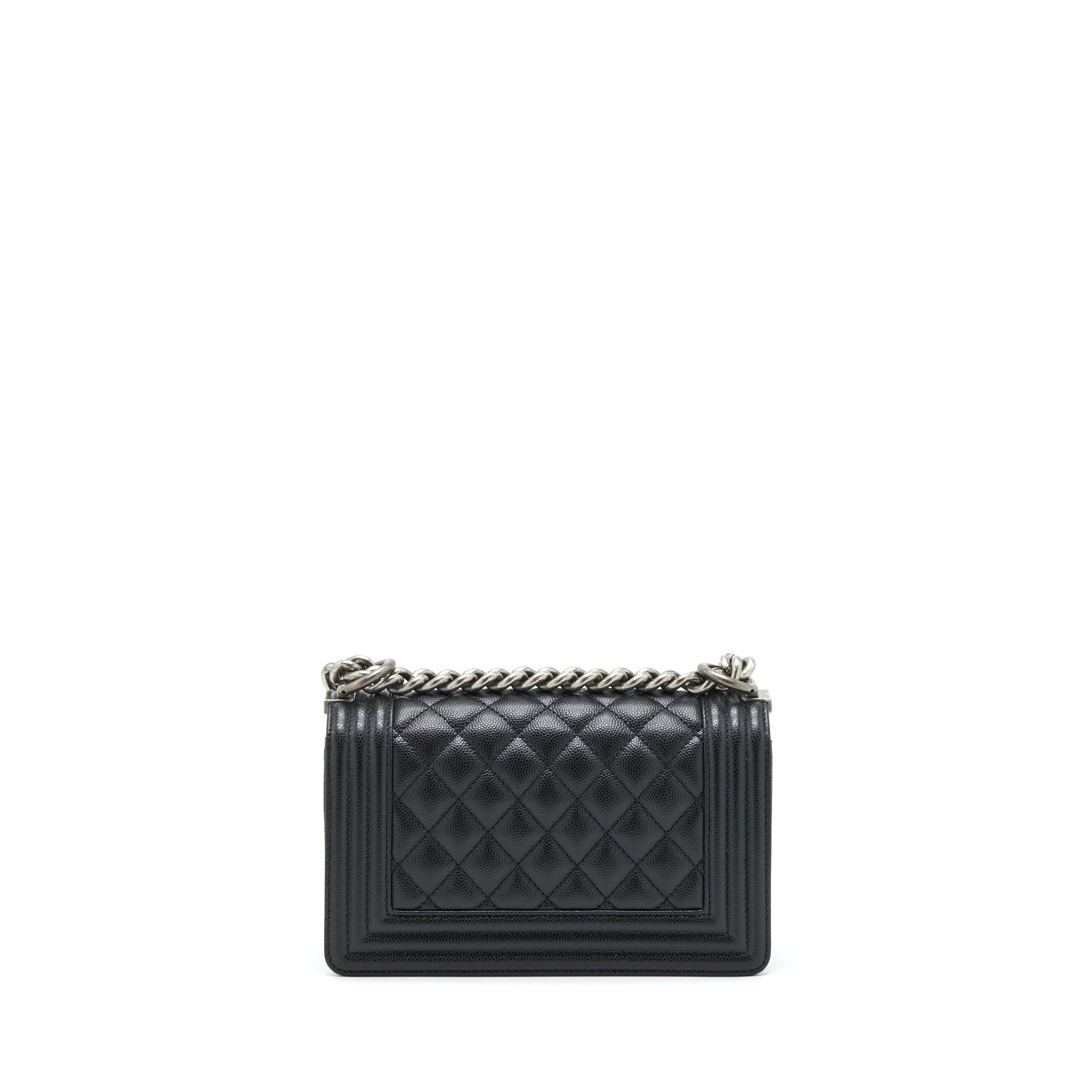 CHANEL SMALL BOY BAG CAVIAR BLACK RUTHENIUM SLIVER HARDWARE (MICROCHIP）
