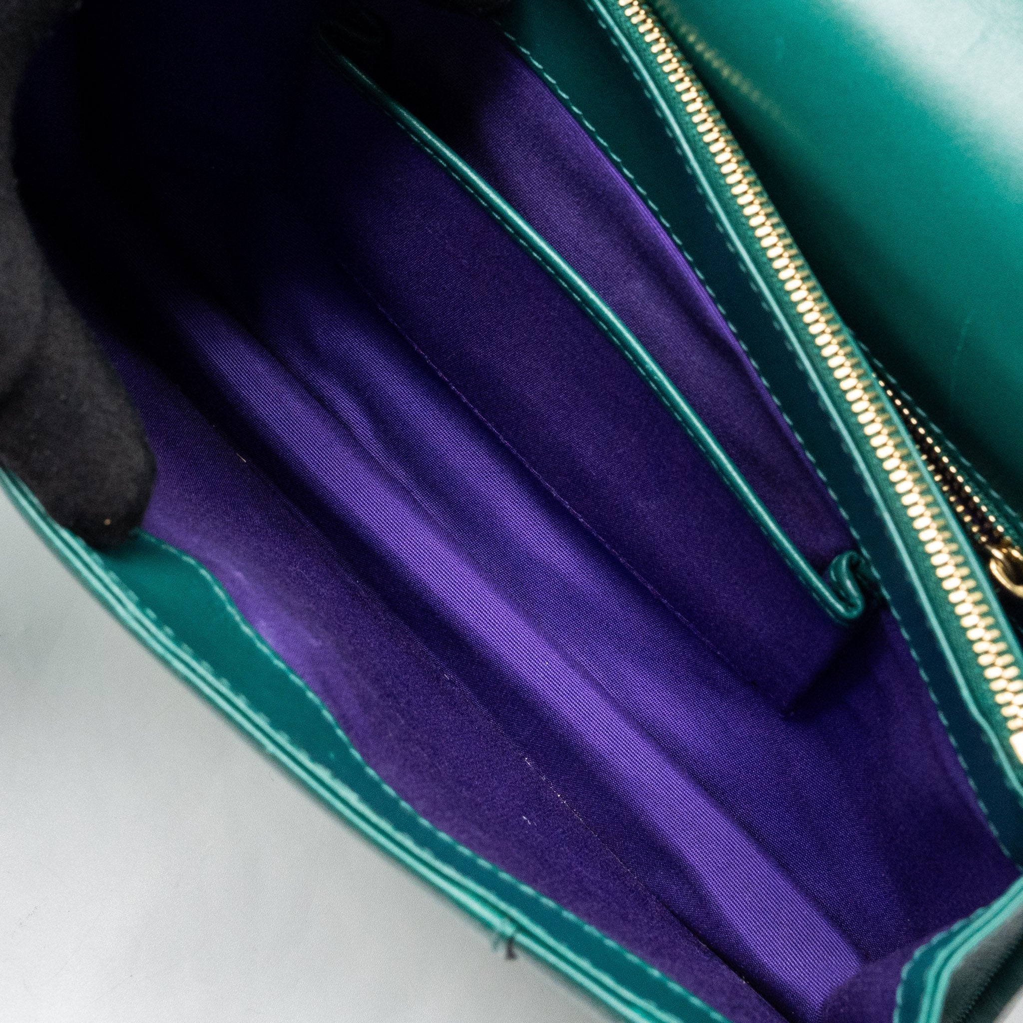 BVLGARI SERPENTI FOREVER FLAP BAG CALFSKIN GREEN GHW
