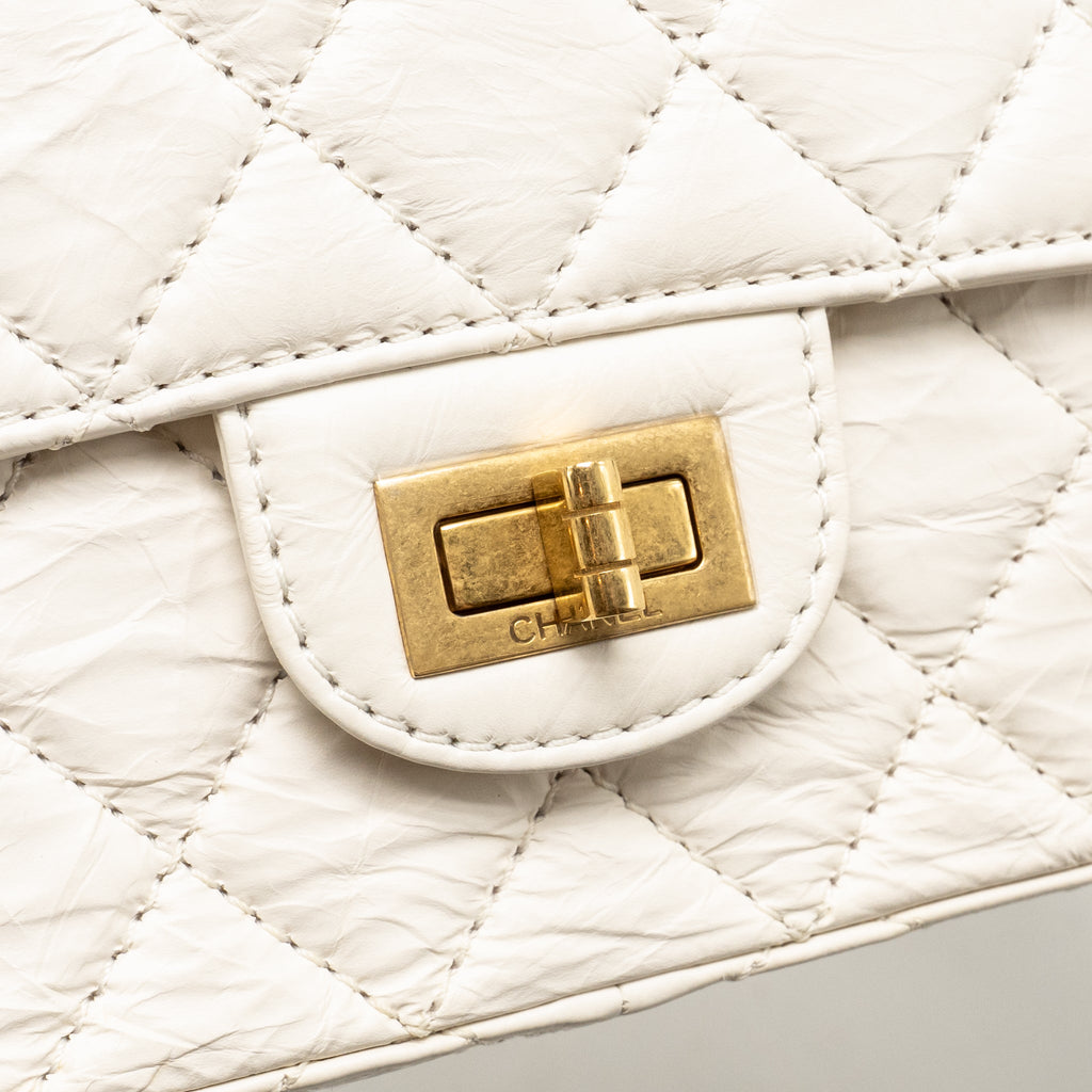 CHANEL 2.55 226 REISSUE DOUBLE FLAP BAG AGED CALFSKIN WHITE GHW