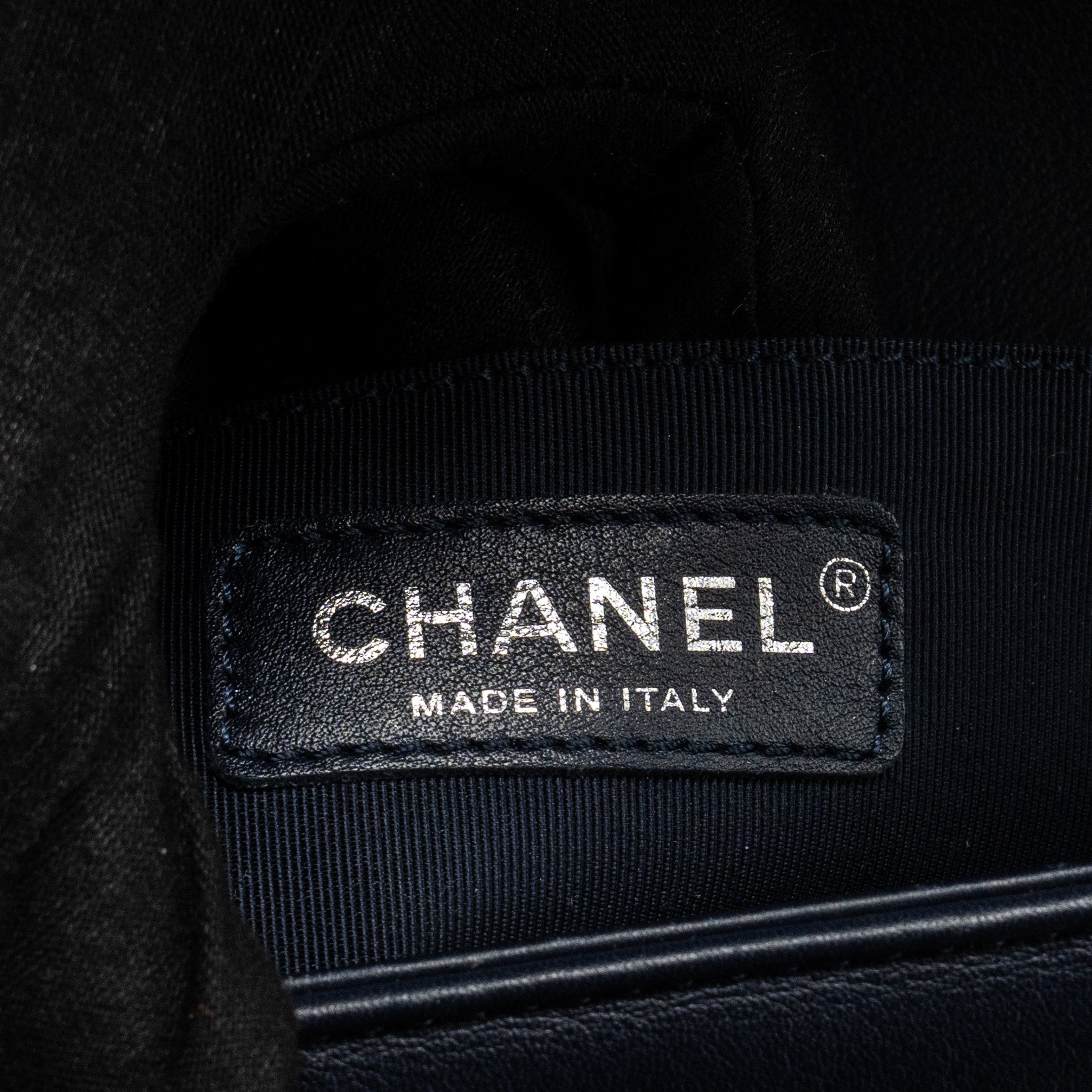 CHANEL MEDIUM BOY BAG CALFSKIN NAVY SHW