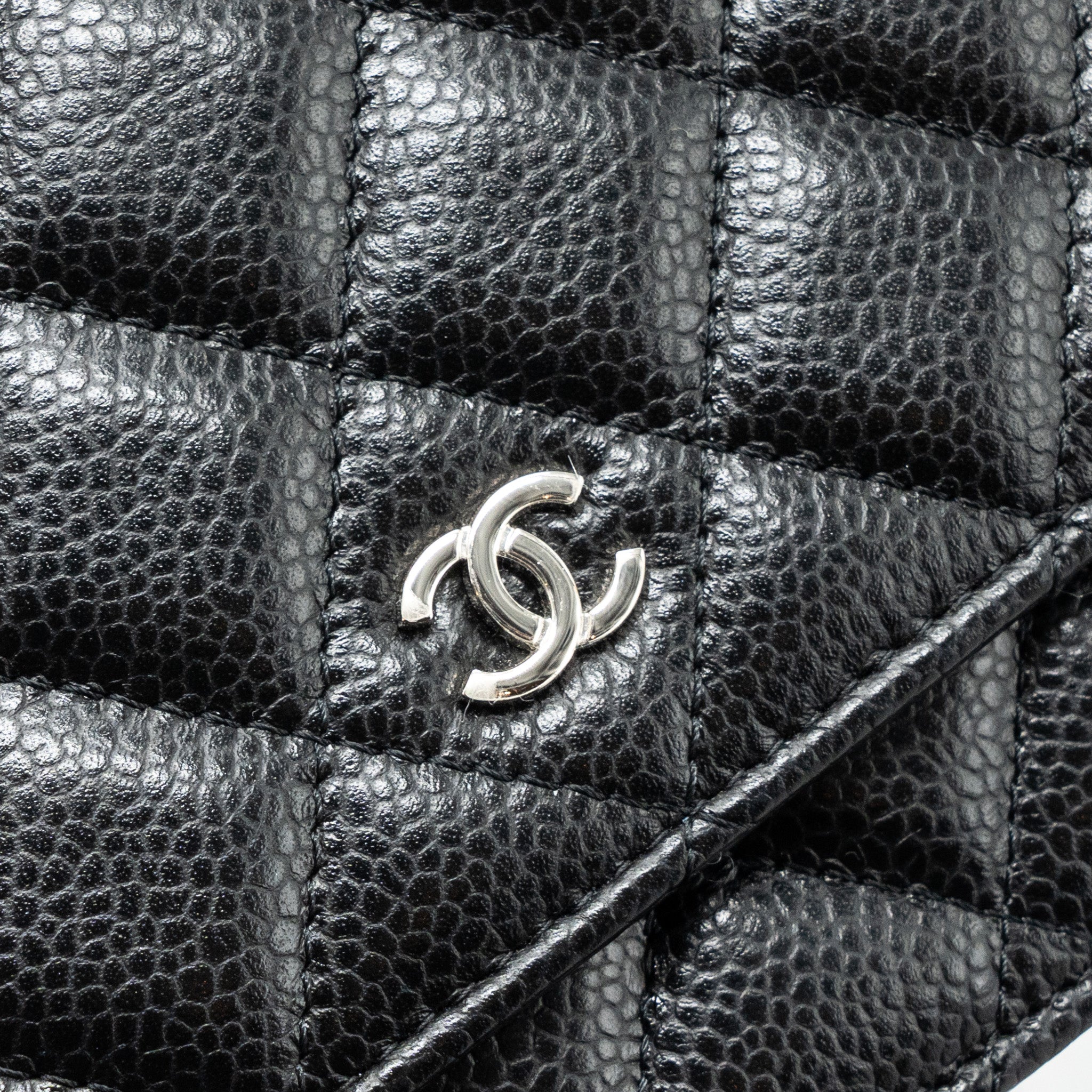 CHANEL CLASSIC WALLET ON CHAIN CAVIAR BLACK SHW (MICROCHIP)