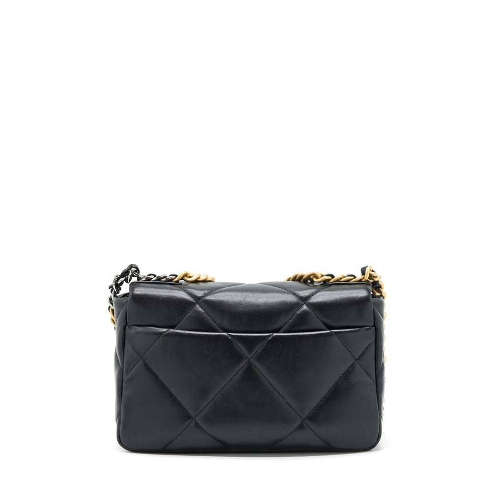 CHANEL SMALL 19 BAG LAMBSKIN BLACK GHW (MICROCHIP)