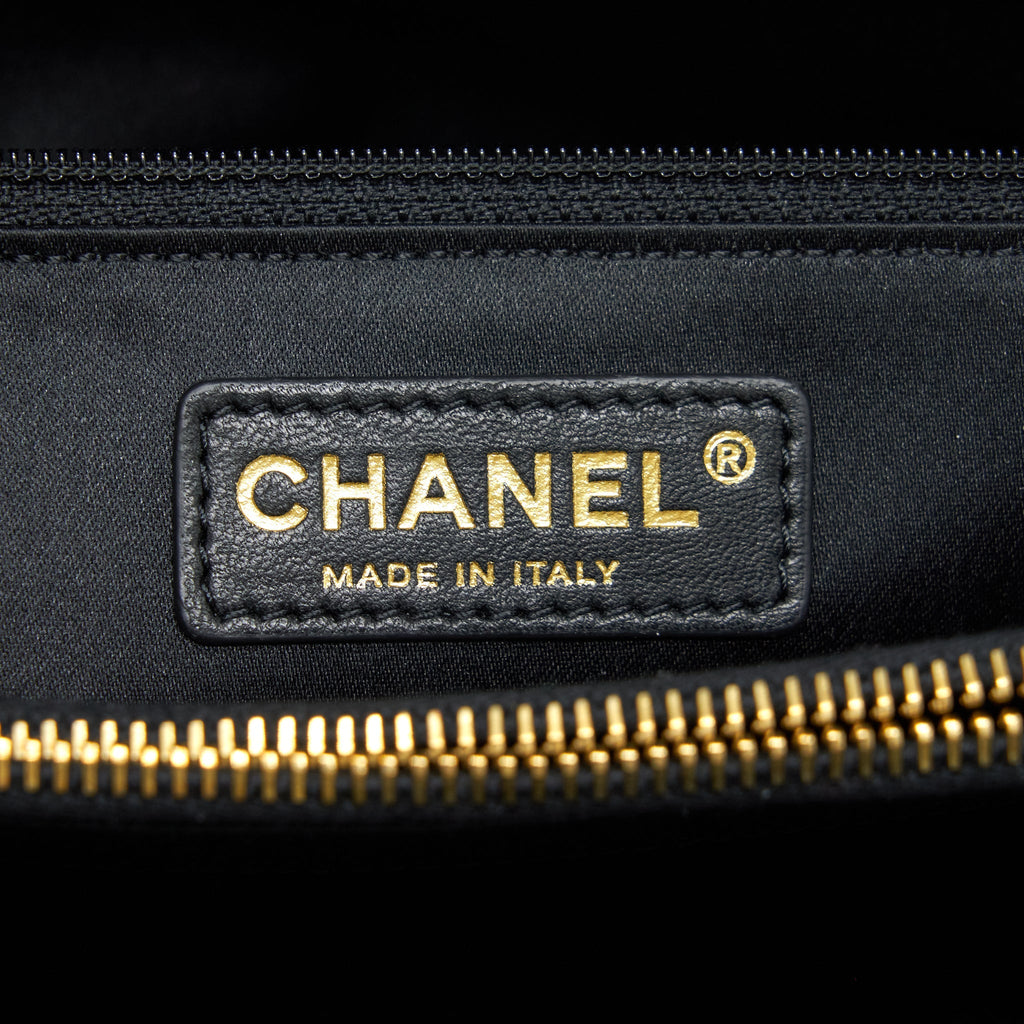CHANEL GRAND SHOPPING TOTE BAG CAVIAR BLACK GHW